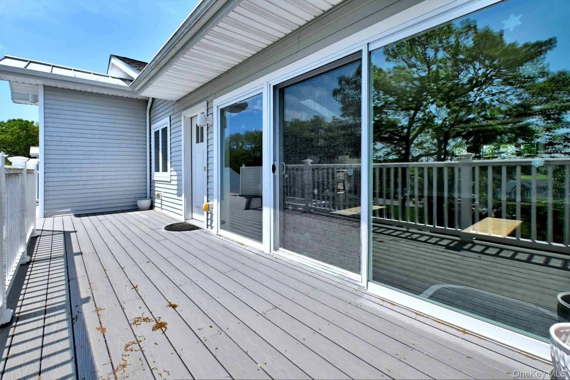 Front Deck Front Deck
