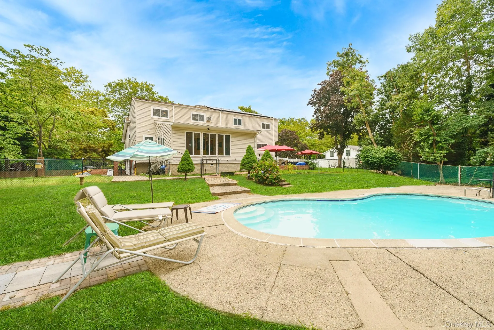 2 Village Drive, Huntington, NY, 4 Bedrooms Bedrooms, 8 Rooms Rooms,3 BathroomsBathrooms,Residential,For Rent,Village,0,989343 2 Village Drive, Huntington, NY, 4 Bedrooms Bedrooms, 8 Rooms Rooms,3 BathroomsBathrooms,Residential,For Rent,Village,0,989343