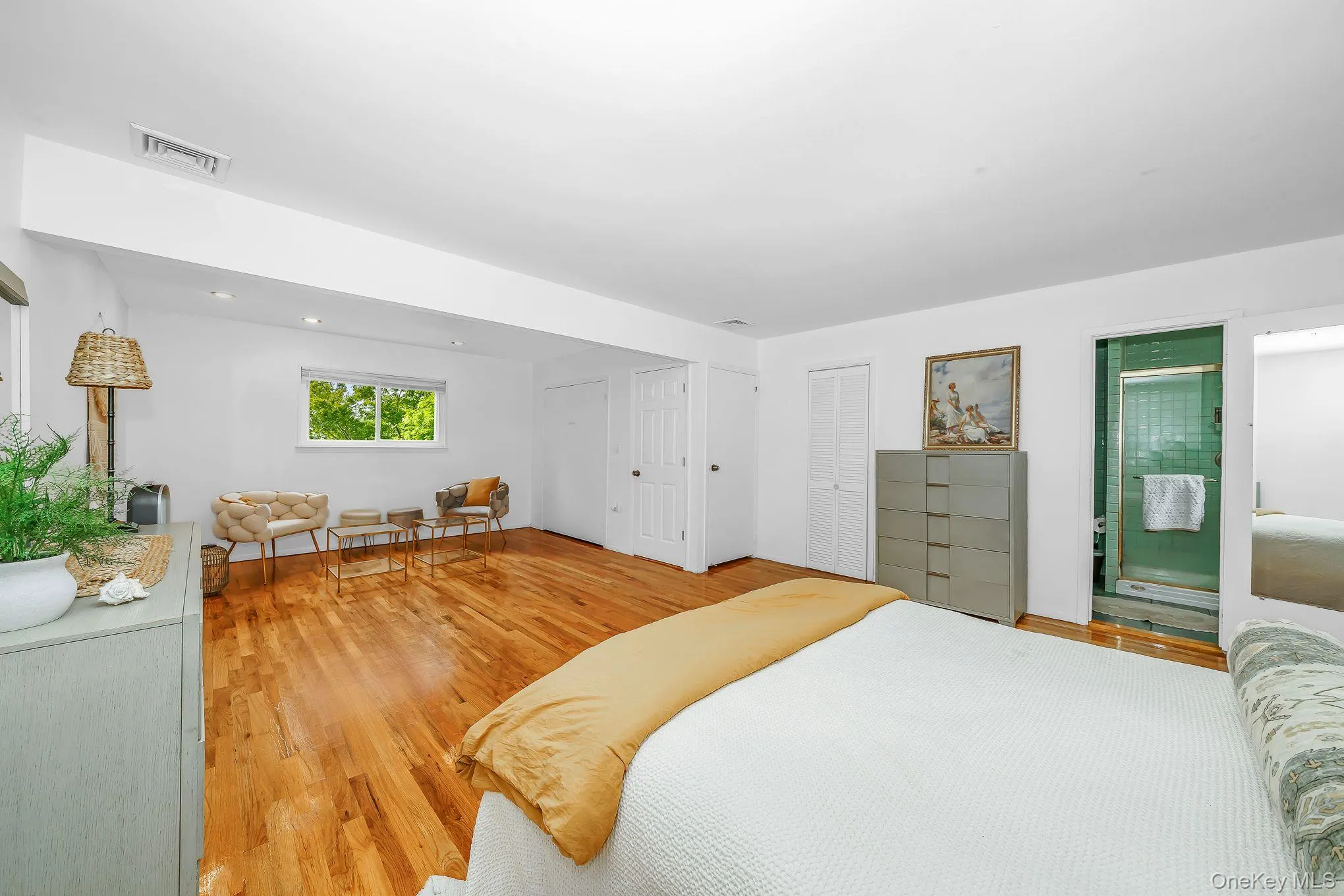 2 Village Drive, Huntington, NY, 4 Bedrooms Bedrooms, 8 Rooms Rooms,3 BathroomsBathrooms,Residential,For Rent,Village,0,989343 2 Village Drive, Huntington, NY, 4 Bedrooms Bedrooms, 8 Rooms Rooms,3 BathroomsBathrooms,Residential,For Rent,Village,0,989343