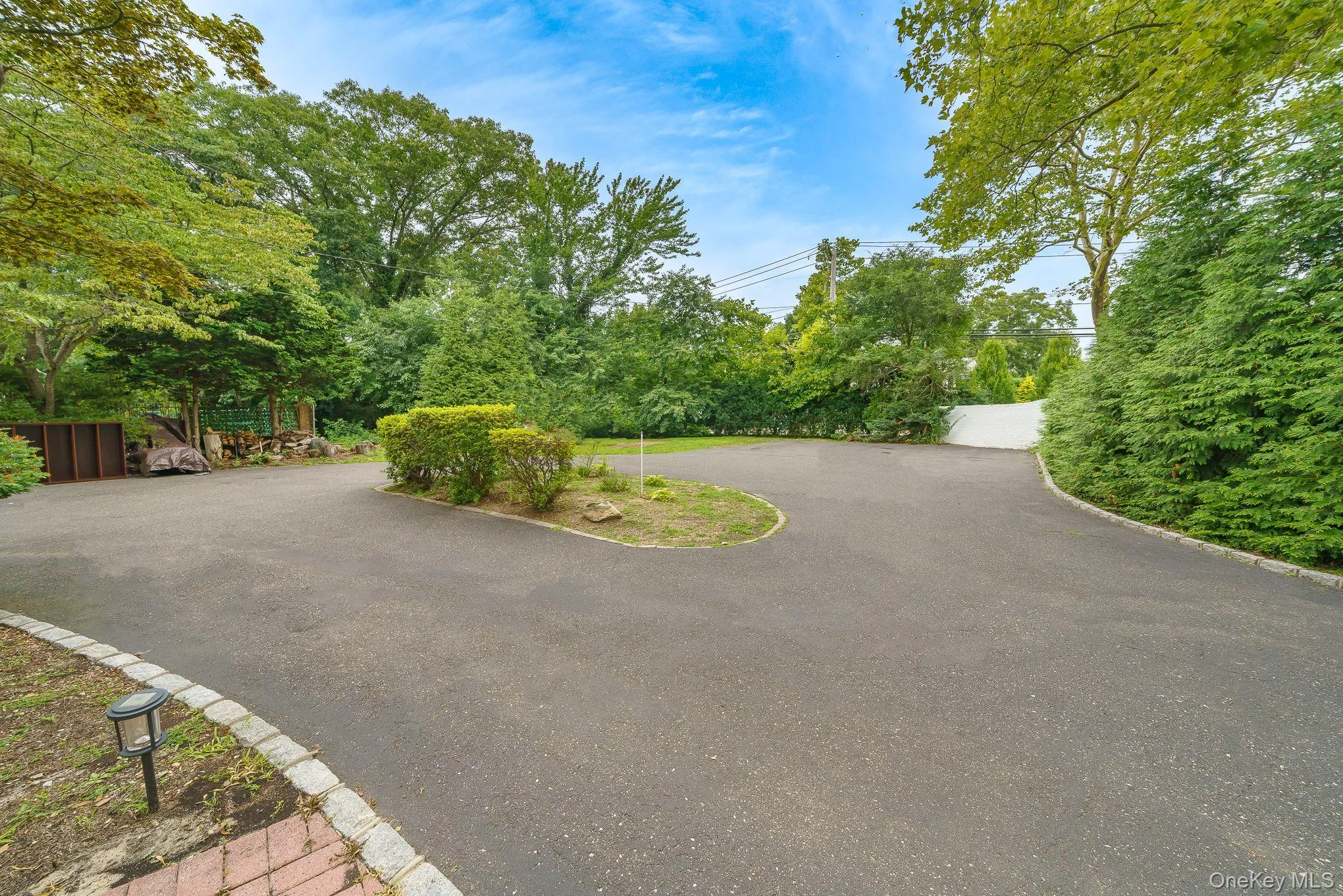 2 Village Drive, Huntington, NY, 4 Bedrooms Bedrooms, 8 Rooms Rooms,3 BathroomsBathrooms,Residential,For Rent,Village,0,989343 2 Village Drive, Huntington, NY, 4 Bedrooms Bedrooms, 8 Rooms Rooms,3 BathroomsBathrooms,Residential,For Rent,Village,0,989343