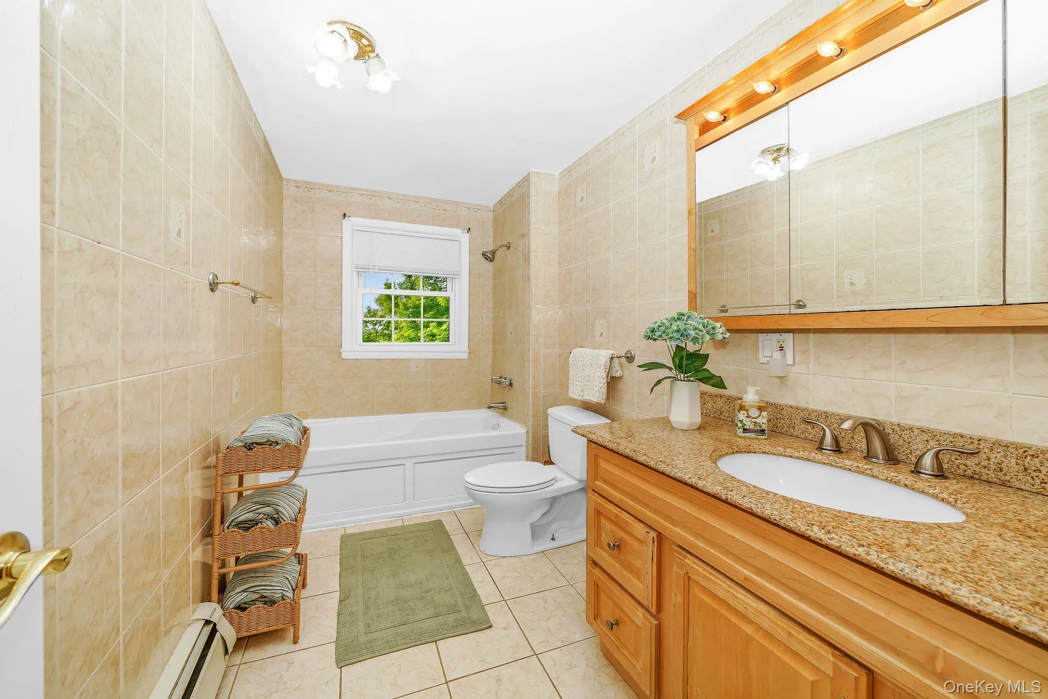 2 Village Drive, Huntington, NY, 4 Bedrooms Bedrooms, 8 Rooms Rooms,3 BathroomsBathrooms,Residential,For Rent,Village,0,989343 2 Village Drive, Huntington, NY, 4 Bedrooms Bedrooms, 8 Rooms Rooms,3 BathroomsBathrooms,Residential,For Rent,Village,0,989343