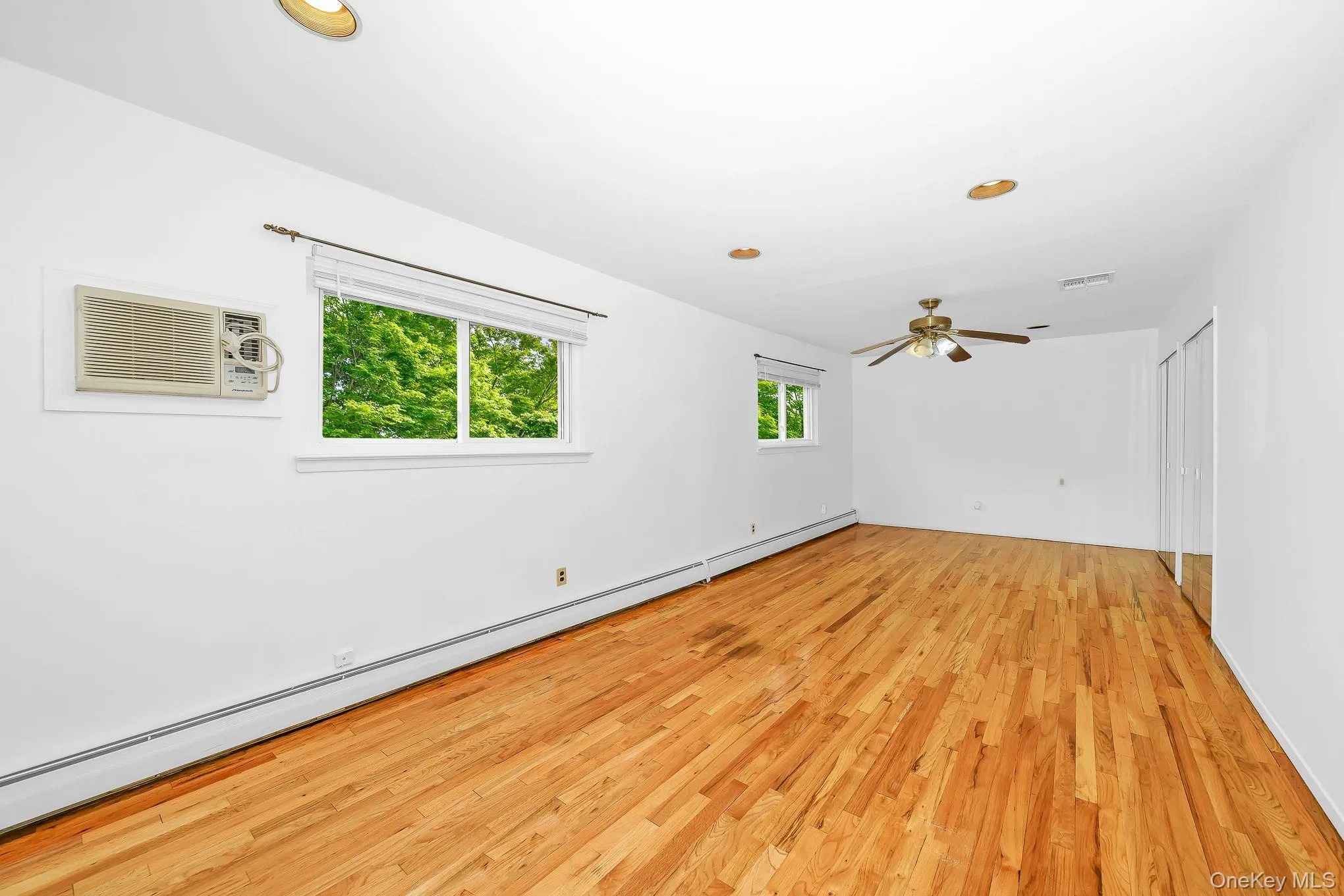 2 Village Drive, Huntington, NY, 4 Bedrooms Bedrooms, 8 Rooms Rooms,3 BathroomsBathrooms,Residential,For Rent,Village,0,989343 2 Village Drive, Huntington, NY, 4 Bedrooms Bedrooms, 8 Rooms Rooms,3 BathroomsBathrooms,Residential,For Rent,Village,0,989343