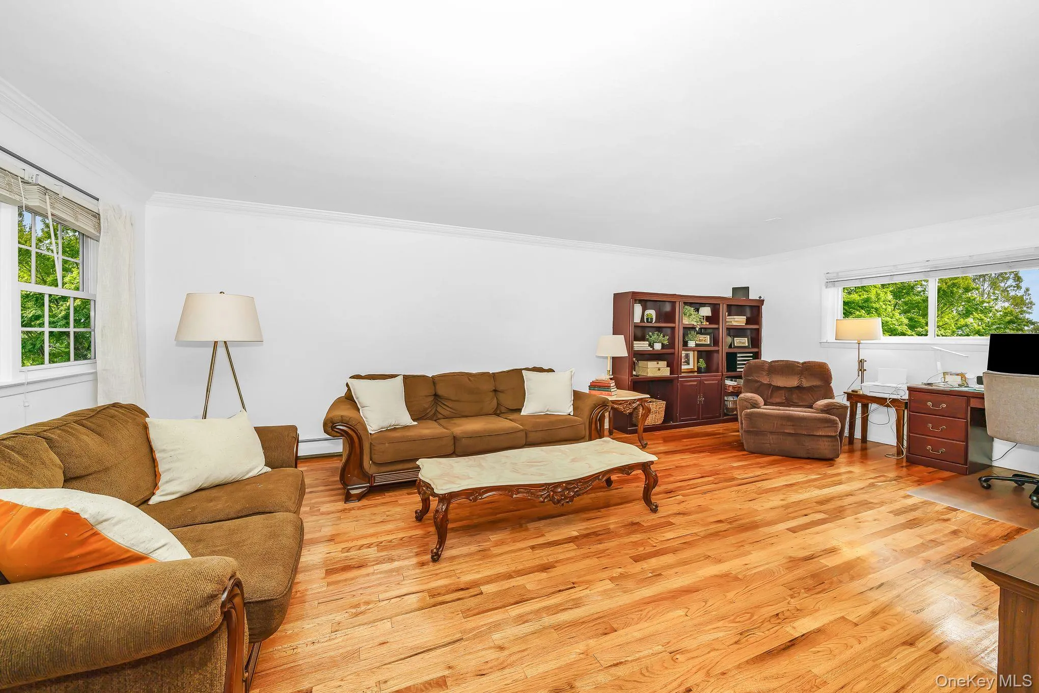 2 Village Drive, Huntington, NY, 4 Bedrooms Bedrooms, 8 Rooms Rooms,3 BathroomsBathrooms,Residential,For Rent,Village,0,989343 2 Village Drive, Huntington, NY, 4 Bedrooms Bedrooms, 8 Rooms Rooms,3 BathroomsBathrooms,Residential,For Rent,Village,0,989343