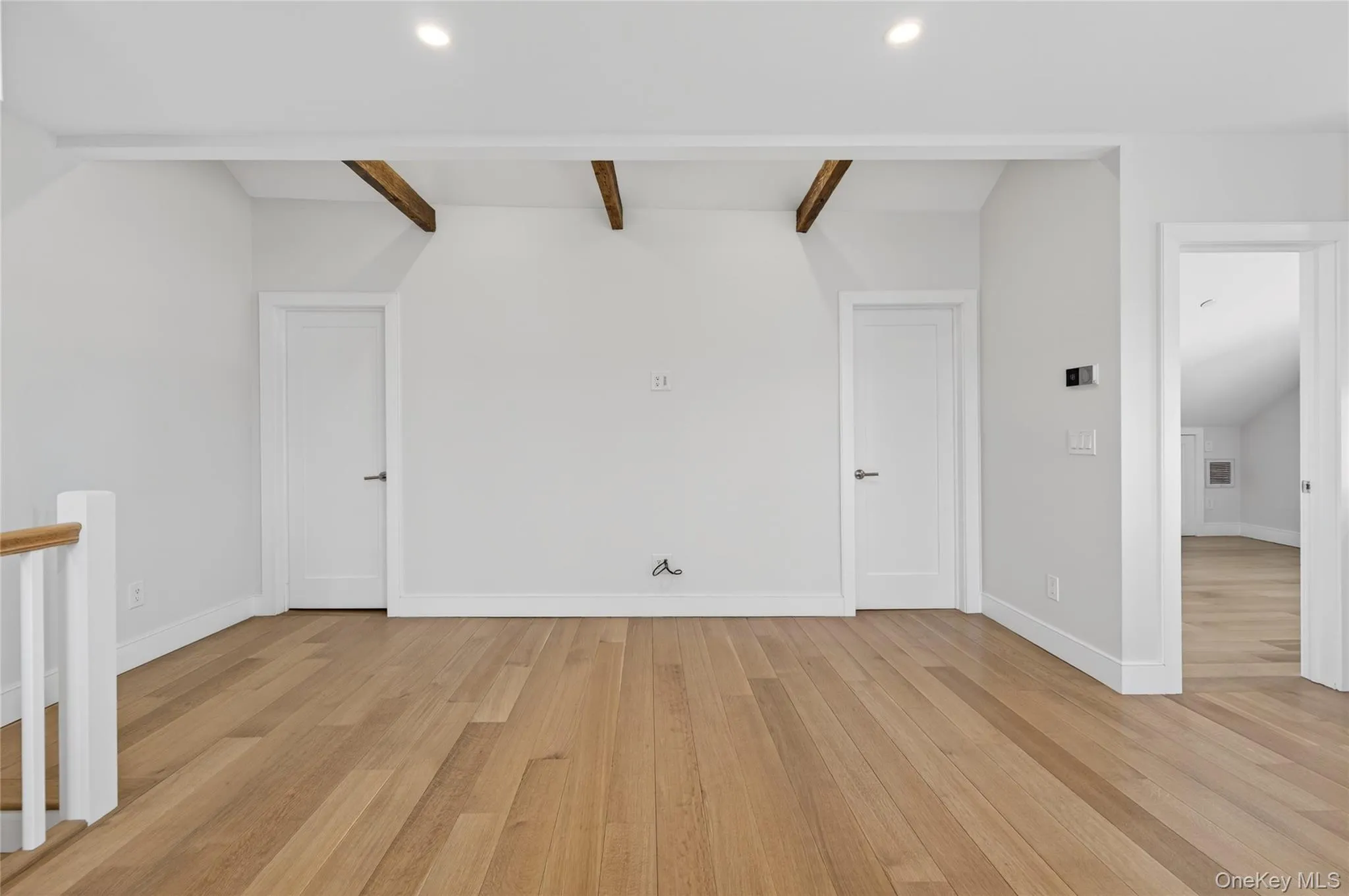 108 South Street, Oyster Bay, NY, 1 Bedroom Bedrooms, 4 Rooms Rooms,1 BathroomBathrooms,Residential Lease,For Rent,South,0,989344 108 South Street, Oyster Bay, NY, 1 Bedroom Bedrooms, 4 Rooms Rooms,1 BathroomBathrooms,Residential Lease,For Rent,South,0,989344