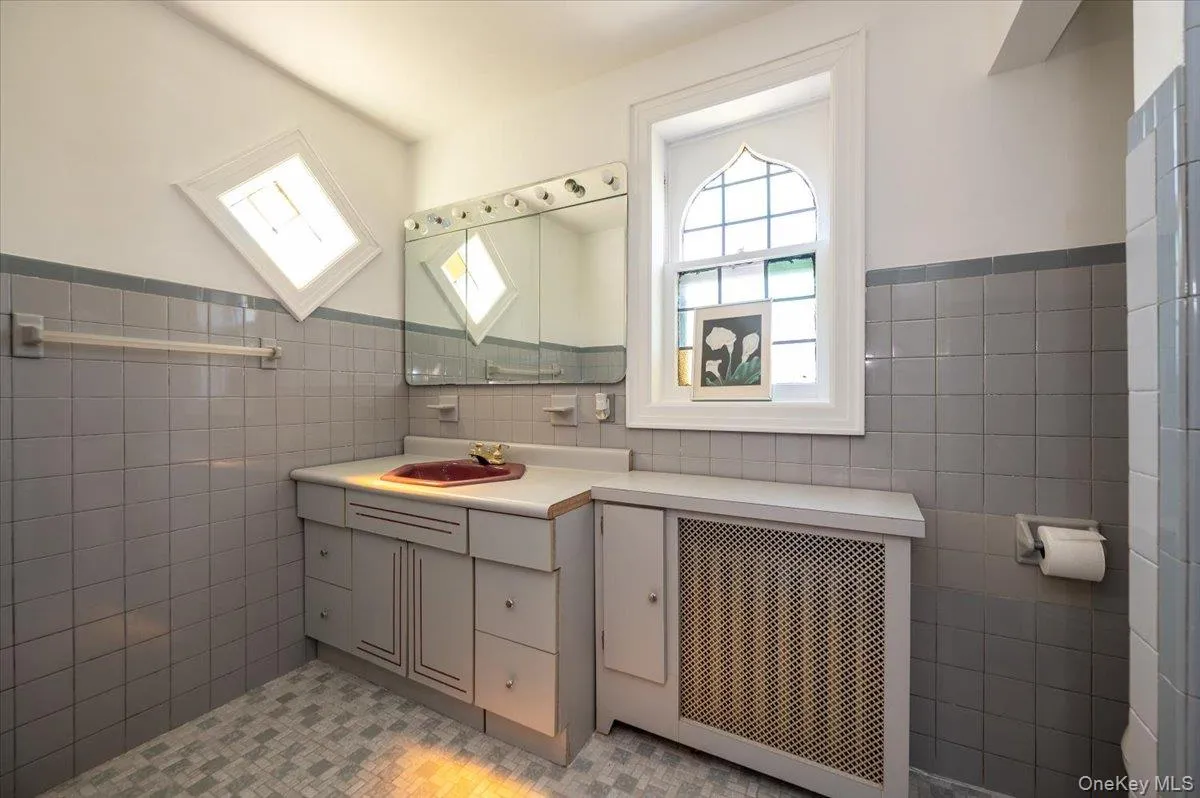 13010 227th Street, New York, NY, 3 Bedrooms Bedrooms, 6 Rooms Rooms,1 BathroomBathrooms,Residential Sale,For Rent,227th,0,989354 13010 227th Street, New York, NY, 3 Bedrooms Bedrooms, 6 Rooms Rooms,1 BathroomBathrooms,Residential Sale,For Rent,227th,0,989354