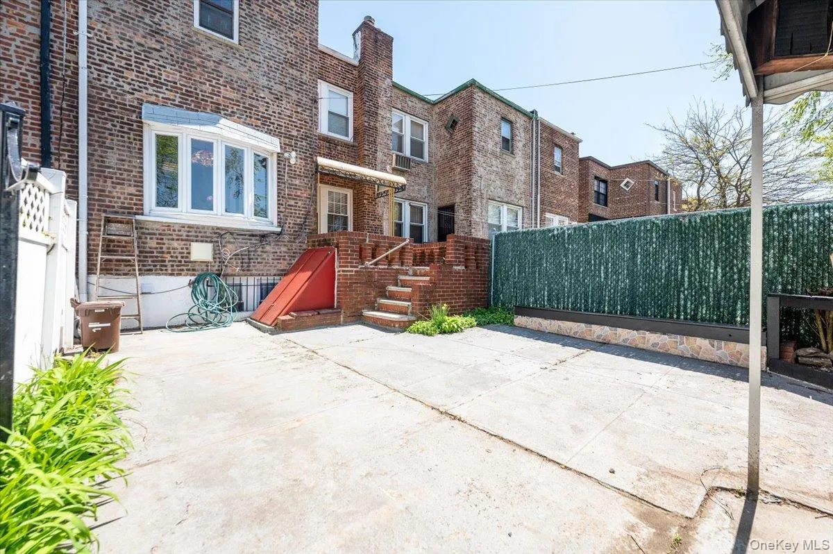 13010 227th Street, New York, NY, 3 Bedrooms Bedrooms, 6 Rooms Rooms,1 BathroomBathrooms,Residential Sale,For Rent,227th,0,989354 13010 227th Street, New York, NY, 3 Bedrooms Bedrooms, 6 Rooms Rooms,1 BathroomBathrooms,Residential Sale,For Rent,227th,0,989354