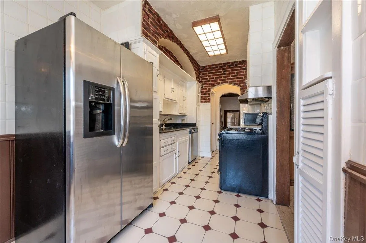 13010 227th Street, New York, NY, 3 Bedrooms Bedrooms, 6 Rooms Rooms,1 BathroomBathrooms,Residential Sale,For Rent,227th,0,989354 13010 227th Street, New York, NY, 3 Bedrooms Bedrooms, 6 Rooms Rooms,1 BathroomBathrooms,Residential Sale,For Rent,227th,0,989354