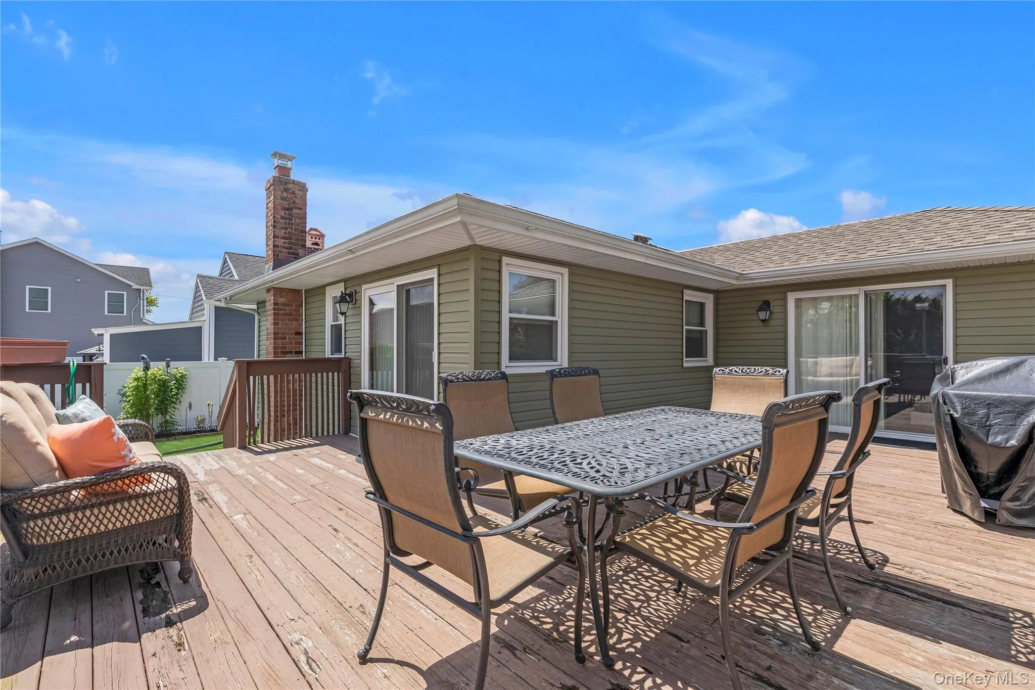 1107 Little Neck Avenue, Hempstead, NY, 2 Bedrooms Bedrooms, 5 Rooms Rooms,2 BathroomsBathrooms,Residential,For Rent,Little Neck,0,989355 1107 Little Neck Avenue, Hempstead, NY, 2 Bedrooms Bedrooms, 5 Rooms Rooms,2 BathroomsBathrooms,Residential,For Rent,Little Neck,0,989355