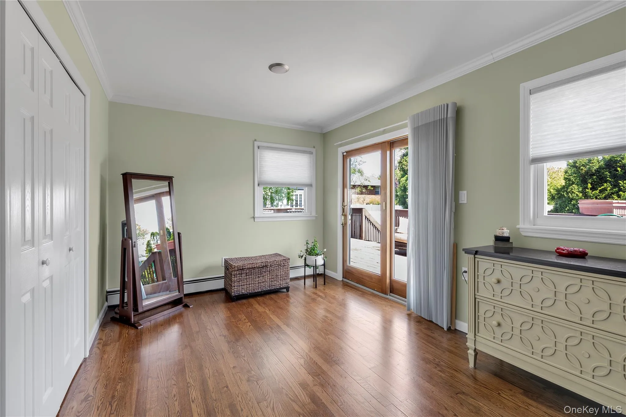 1107 Little Neck Avenue, Hempstead, NY, 2 Bedrooms Bedrooms, 5 Rooms Rooms,2 BathroomsBathrooms,Residential,For Rent,Little Neck,0,989355 1107 Little Neck Avenue, Hempstead, NY, 2 Bedrooms Bedrooms, 5 Rooms Rooms,2 BathroomsBathrooms,Residential,For Rent,Little Neck,0,989355