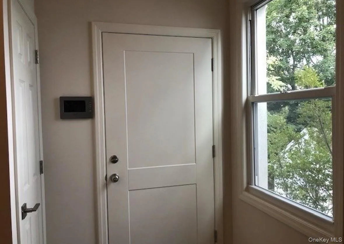 40-15 214th Place, New York, NY, 1 Bedroom Bedrooms, 3 Rooms Rooms,1 BathroomBathrooms,Residential Lease,For Rent,214th,0,989359 40-15 214th Place, New York, NY, 1 Bedroom Bedrooms, 3 Rooms Rooms,1 BathroomBathrooms,Residential Lease,For Rent,214th,0,989359