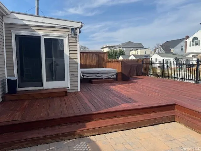 75 Bay Drive, Babylon, NY, 2 Bedrooms Bedrooms, 5 Rooms Rooms,1 BathroomBathrooms,Residential,For Rent,Bay,0,KEY989376 75 Bay Drive, Babylon, NY, 2 Bedrooms Bedrooms, 5 Rooms Rooms,1 BathroomBathrooms,Residential,For Rent,Bay,0,KEY989376