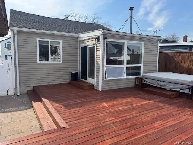 75 Bay Drive, Babylon, NY, 2 Bedrooms Bedrooms, 5 Rooms Rooms,1 BathroomBathrooms,Residential,For Rent,Bay,0,KEY989376 75 Bay Drive, Babylon, NY, 2 Bedrooms Bedrooms, 5 Rooms Rooms,1 BathroomBathrooms,Residential,For Rent,Bay,0,KEY989376