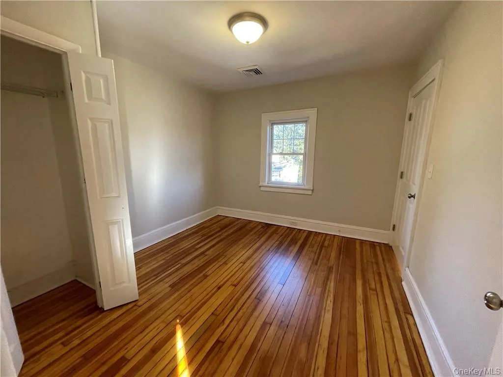 7 Bonnie Brae Avenue, Somers, NY, 3 Bedrooms Bedrooms, 7 Rooms Rooms,1 BathroomBathrooms,Residential Lease,For Rent,Bonnie Brae,0,989377 7 Bonnie Brae Avenue, Somers, NY, 3 Bedrooms Bedrooms, 7 Rooms Rooms,1 BathroomBathrooms,Residential Lease,For Rent,Bonnie Brae,0,989377