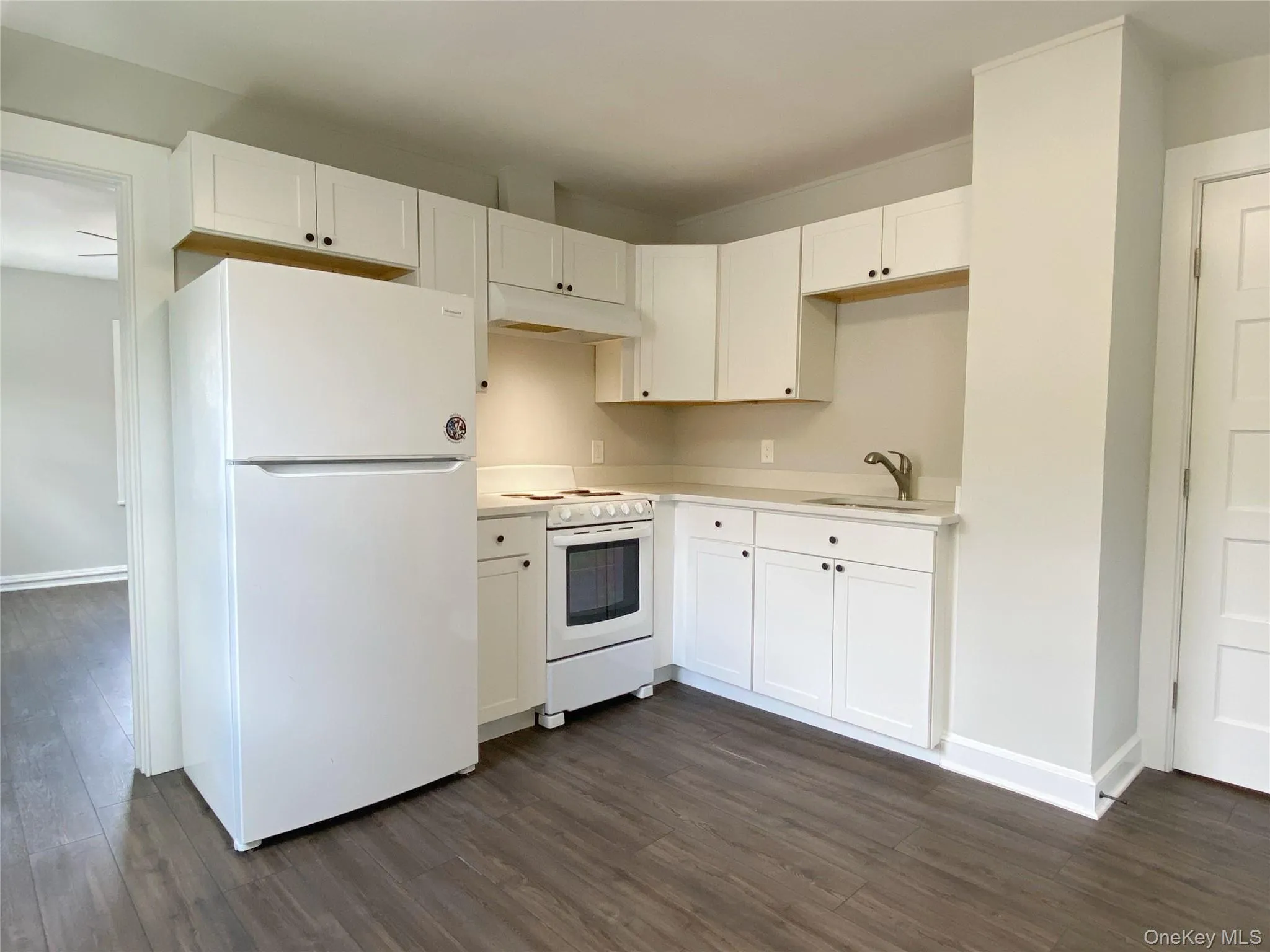 13 Cozzens Avenue, Highlands, NY, 1 Bedroom Bedrooms, 3 Rooms Rooms,1 BathroomBathrooms,Residential Lease,For Rent,Cozzens,0,989383 13 Cozzens Avenue, Highlands, NY, 1 Bedroom Bedrooms, 3 Rooms Rooms,1 BathroomBathrooms,Residential Lease,For Rent,Cozzens,0,989383