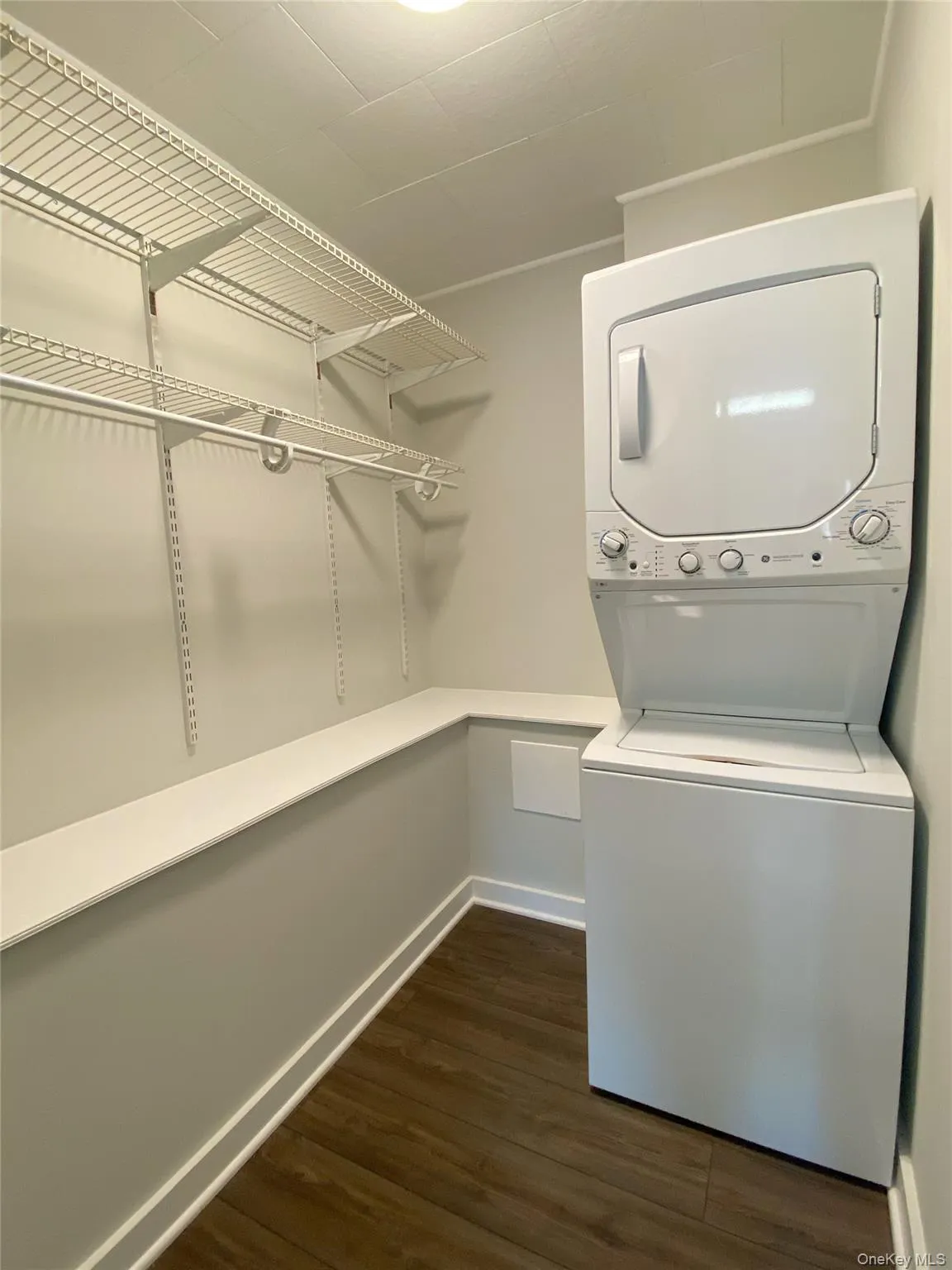 13 Cozzens Avenue, Highlands, NY, 1 Bedroom Bedrooms, 3 Rooms Rooms,1 BathroomBathrooms,Residential Lease,For Rent,Cozzens,0,989383 13 Cozzens Avenue, Highlands, NY, 1 Bedroom Bedrooms, 3 Rooms Rooms,1 BathroomBathrooms,Residential Lease,For Rent,Cozzens,0,989383