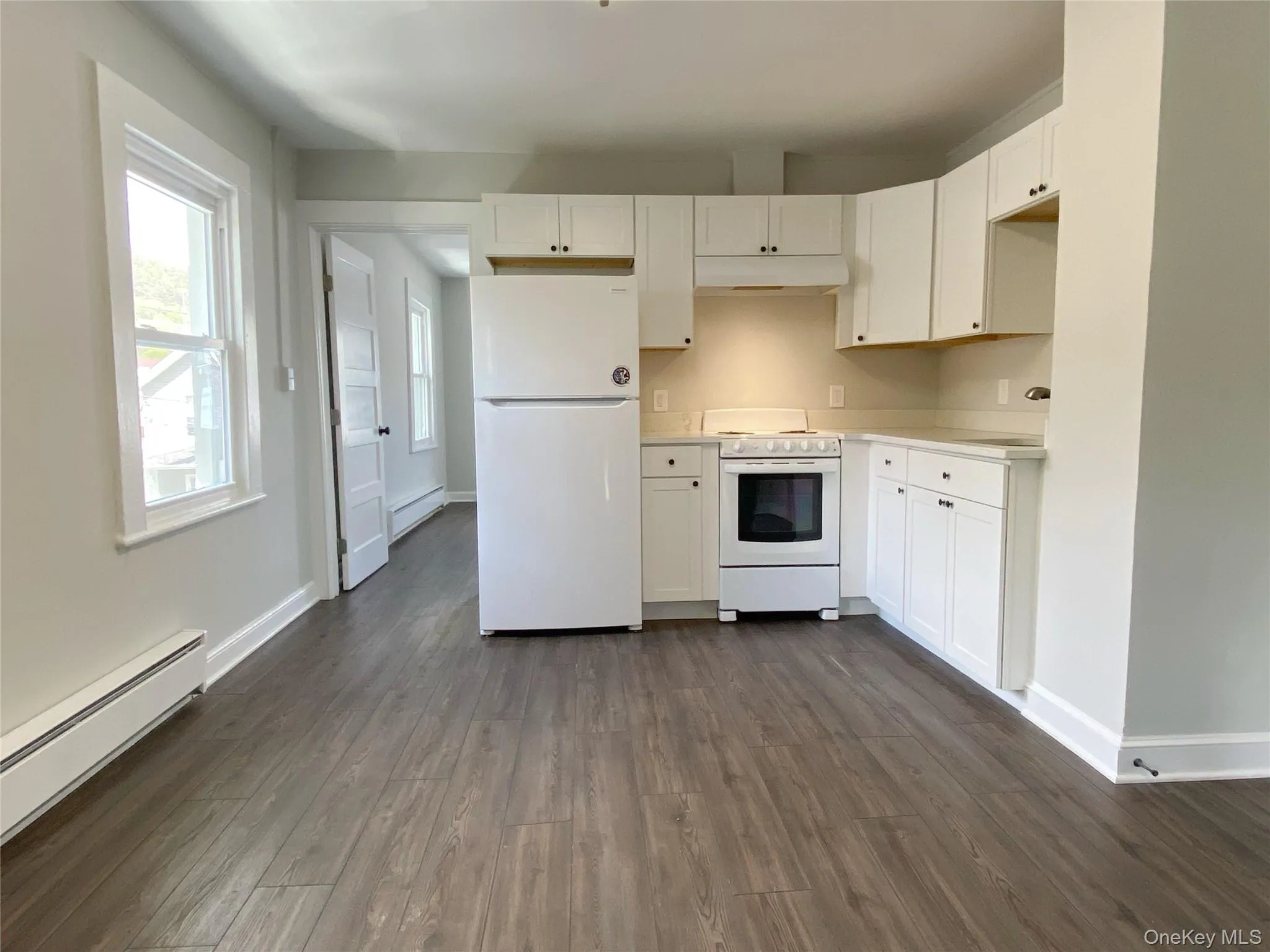 13 Cozzens Avenue, Highlands, NY, 1 Bedroom Bedrooms, 3 Rooms Rooms,1 BathroomBathrooms,Residential Lease,For Rent,Cozzens,0,989383 13 Cozzens Avenue, Highlands, NY, 1 Bedroom Bedrooms, 3 Rooms Rooms,1 BathroomBathrooms,Residential Lease,For Rent,Cozzens,0,989383