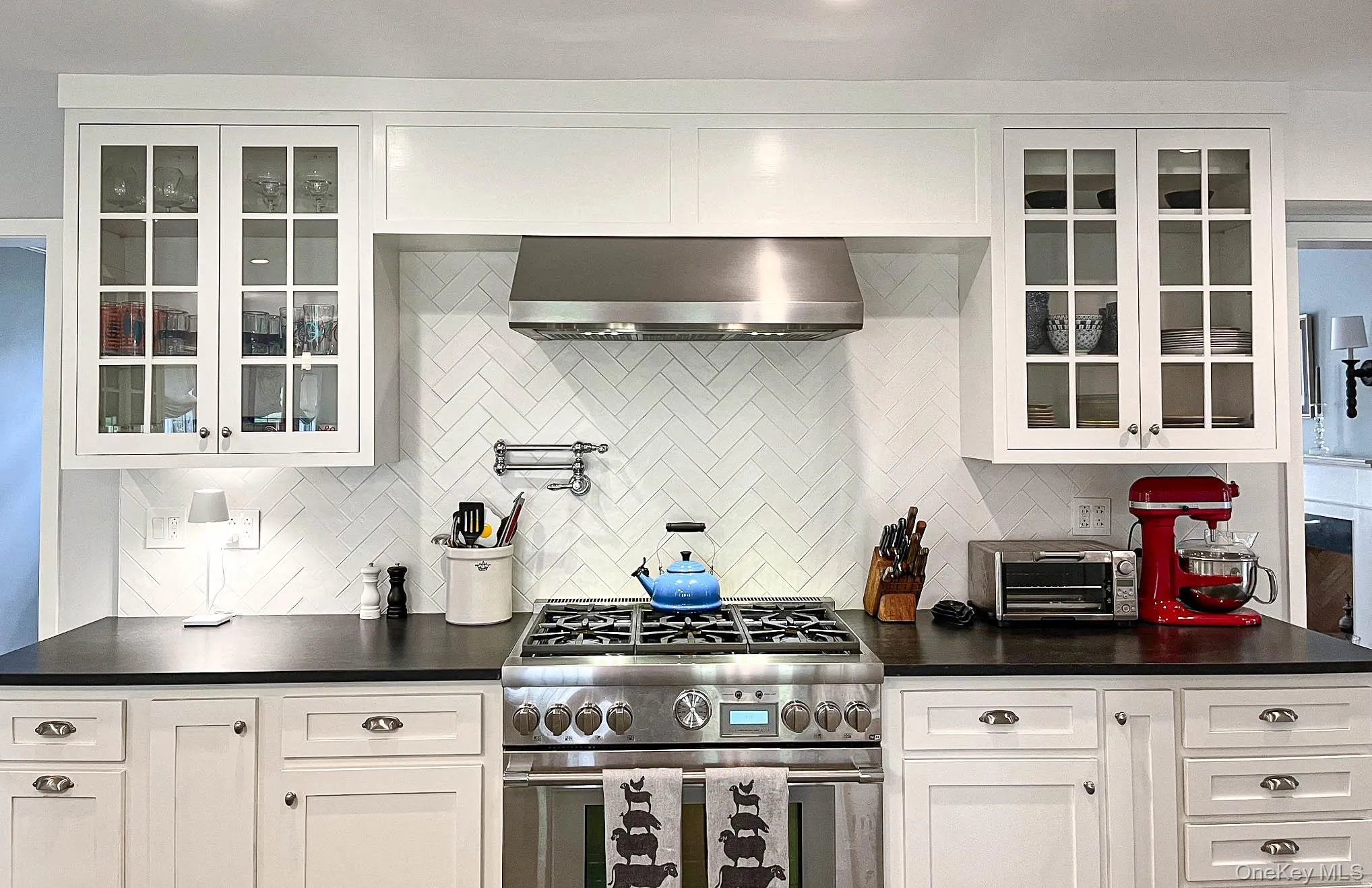 85 Gellert Lane, Hillsdale, NY, 3 Bedrooms Bedrooms, 8 Rooms Rooms,3 BathroomsBathrooms,Residential Lease,For Rent,Gellert,0,989409 85 Gellert Lane, Hillsdale, NY, 3 Bedrooms Bedrooms, 8 Rooms Rooms,3 BathroomsBathrooms,Residential Lease,For Rent,Gellert,0,989409