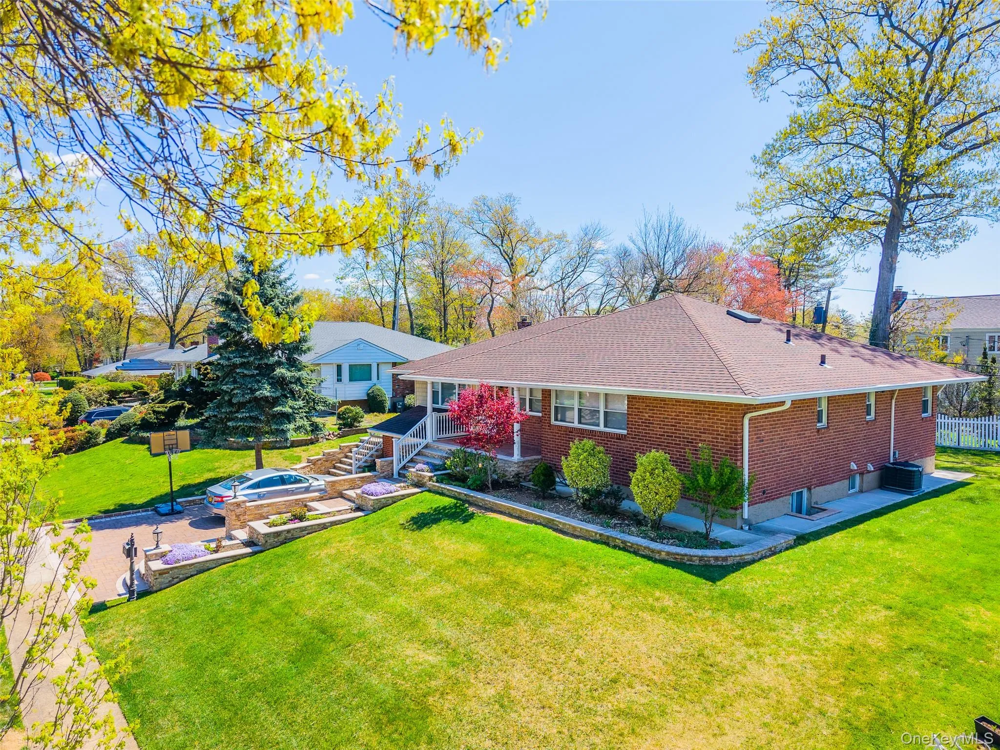31 Edgemere Drive, North Hempstead, NY, 4 Bedrooms Bedrooms, 7 Rooms Rooms,2 BathroomsBathrooms,Residential,For Rent,Edgemere,0,989412 31 Edgemere Drive, North Hempstead, NY, 4 Bedrooms Bedrooms, 7 Rooms Rooms,2 BathroomsBathrooms,Residential,For Rent,Edgemere,0,989412