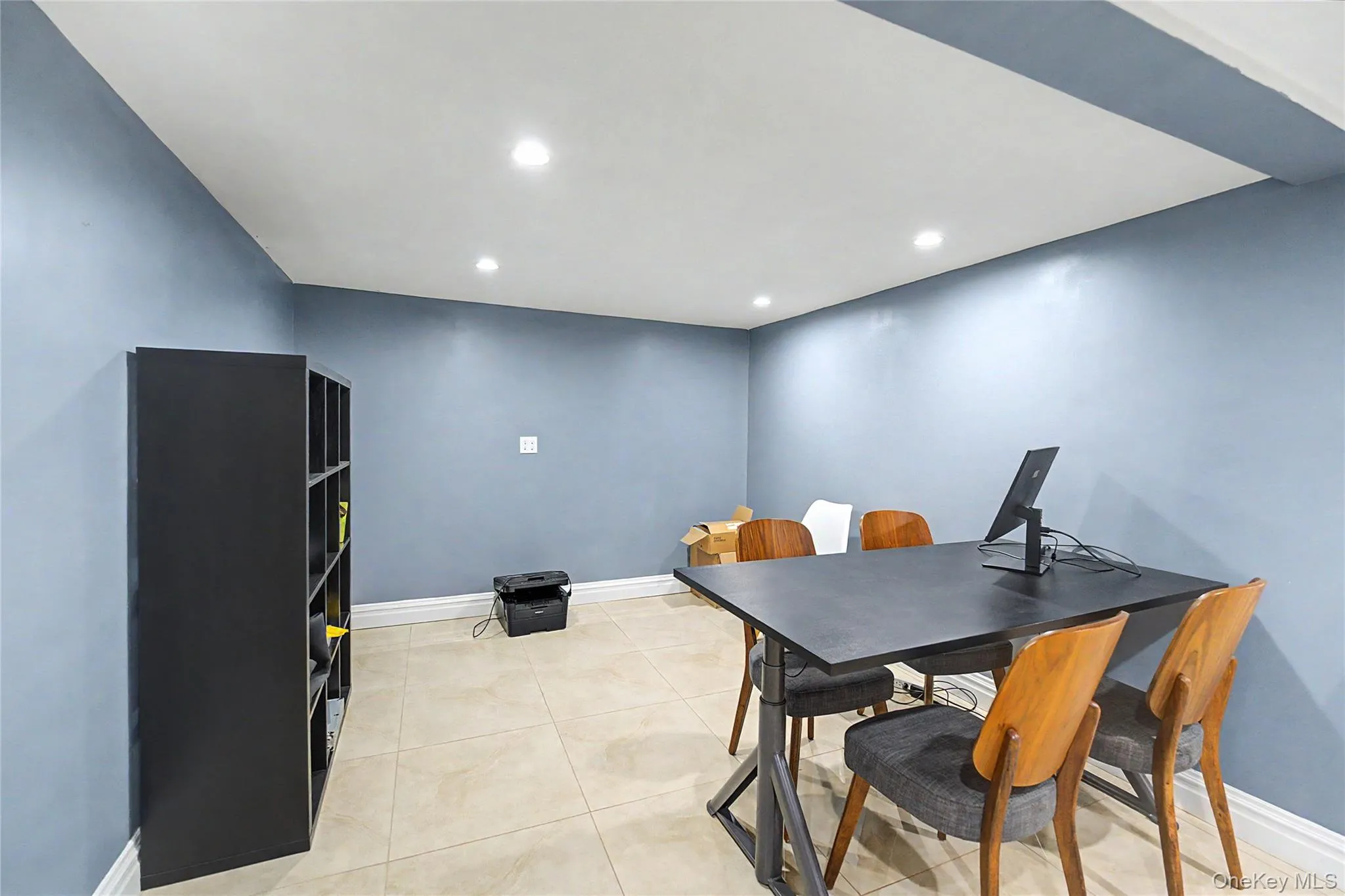 31 Edgemere Drive, North Hempstead, NY, 4 Bedrooms Bedrooms, 7 Rooms Rooms,2 BathroomsBathrooms,Residential,For Rent,Edgemere,0,989412 31 Edgemere Drive, North Hempstead, NY, 4 Bedrooms Bedrooms, 7 Rooms Rooms,2 BathroomsBathrooms,Residential,For Rent,Edgemere,0,989412