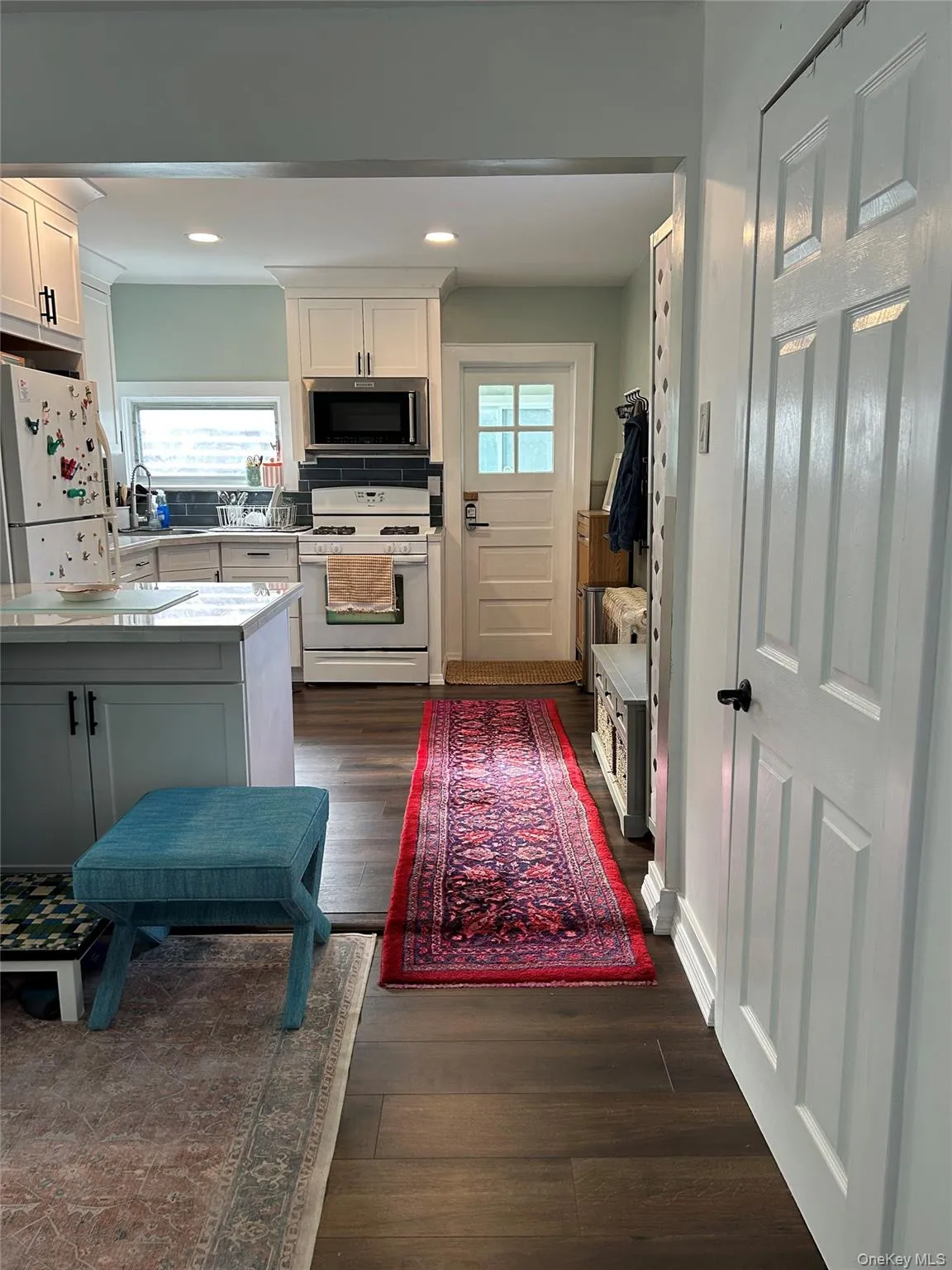 29 Dale Avenue, Ossining, NY, 2 Bedrooms Bedrooms, 6 Rooms Rooms,1 BathroomBathrooms,Residential Lease,For Rent,Dale,0,989423 29 Dale Avenue, Ossining, NY, 2 Bedrooms Bedrooms, 6 Rooms Rooms,1 BathroomBathrooms,Residential Lease,For Rent,Dale,0,989423