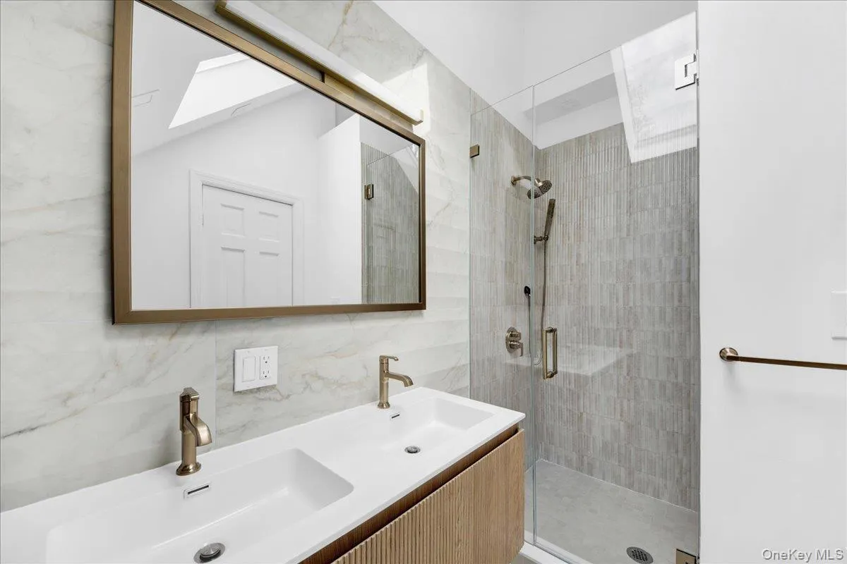 7 Fernwood Avenue, Rye City, NY, 5 Bedrooms Bedrooms, 10 Rooms Rooms,4 BathroomsBathrooms,Residential Sale,For Rent,Fernwood,0,989442 7 Fernwood Avenue, Rye City, NY, 5 Bedrooms Bedrooms, 10 Rooms Rooms,4 BathroomsBathrooms,Residential Sale,For Rent,Fernwood,0,989442