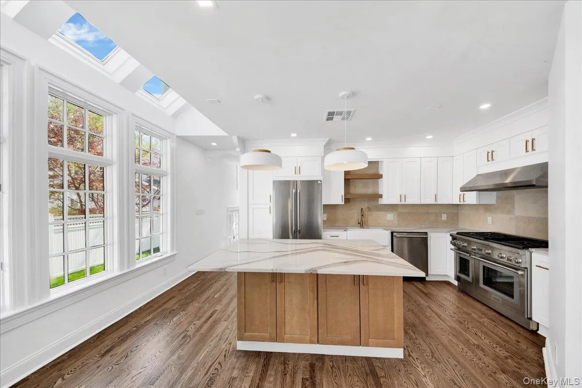 7 Fernwood Avenue, Rye City, NY, 5 Bedrooms Bedrooms, 10 Rooms Rooms,4 BathroomsBathrooms,Residential Sale,For Rent,Fernwood,0,989442 7 Fernwood Avenue, Rye City, NY, 5 Bedrooms Bedrooms, 10 Rooms Rooms,4 BathroomsBathrooms,Residential Sale,For Rent,Fernwood,0,989442