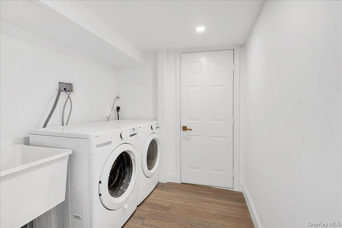 7 Fernwood Avenue, Rye City, NY, 5 Bedrooms Bedrooms, 10 Rooms Rooms,4 BathroomsBathrooms,Residential Sale,For Rent,Fernwood,0,989442 7 Fernwood Avenue, Rye City, NY, 5 Bedrooms Bedrooms, 10 Rooms Rooms,4 BathroomsBathrooms,Residential Sale,For Rent,Fernwood,0,989442