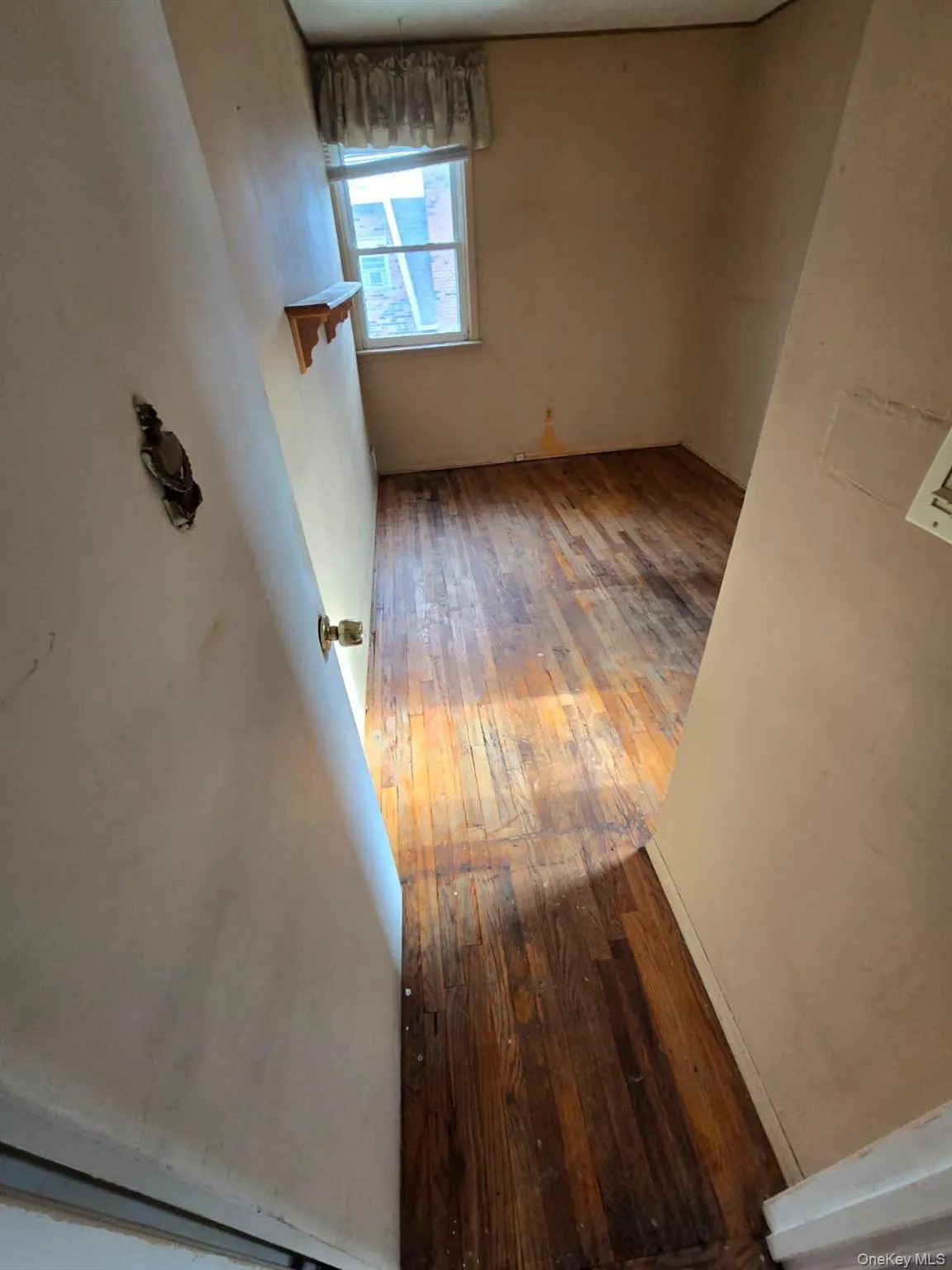 1611 Plainview Avenue, New York, NY, 3 Bedrooms Bedrooms, 5 Rooms Rooms,2 BathroomsBathrooms,Residential Sale,For Rent,Plainview,0,989444 1611 Plainview Avenue, New York, NY, 3 Bedrooms Bedrooms, 5 Rooms Rooms,2 BathroomsBathrooms,Residential Sale,For Rent,Plainview,0,989444