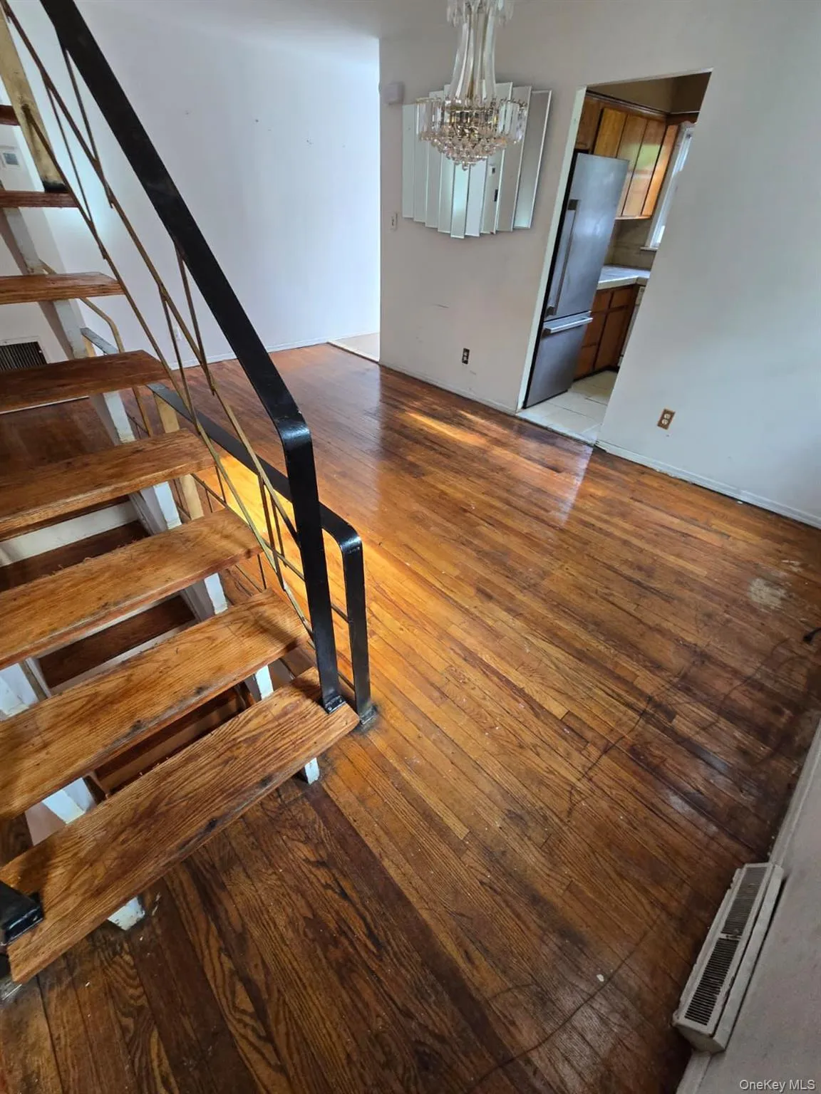 1611 Plainview Avenue, New York, NY, 3 Bedrooms Bedrooms, 5 Rooms Rooms,2 BathroomsBathrooms,Residential Sale,For Rent,Plainview,0,989444 1611 Plainview Avenue, New York, NY, 3 Bedrooms Bedrooms, 5 Rooms Rooms,2 BathroomsBathrooms,Residential Sale,For Rent,Plainview,0,989444
