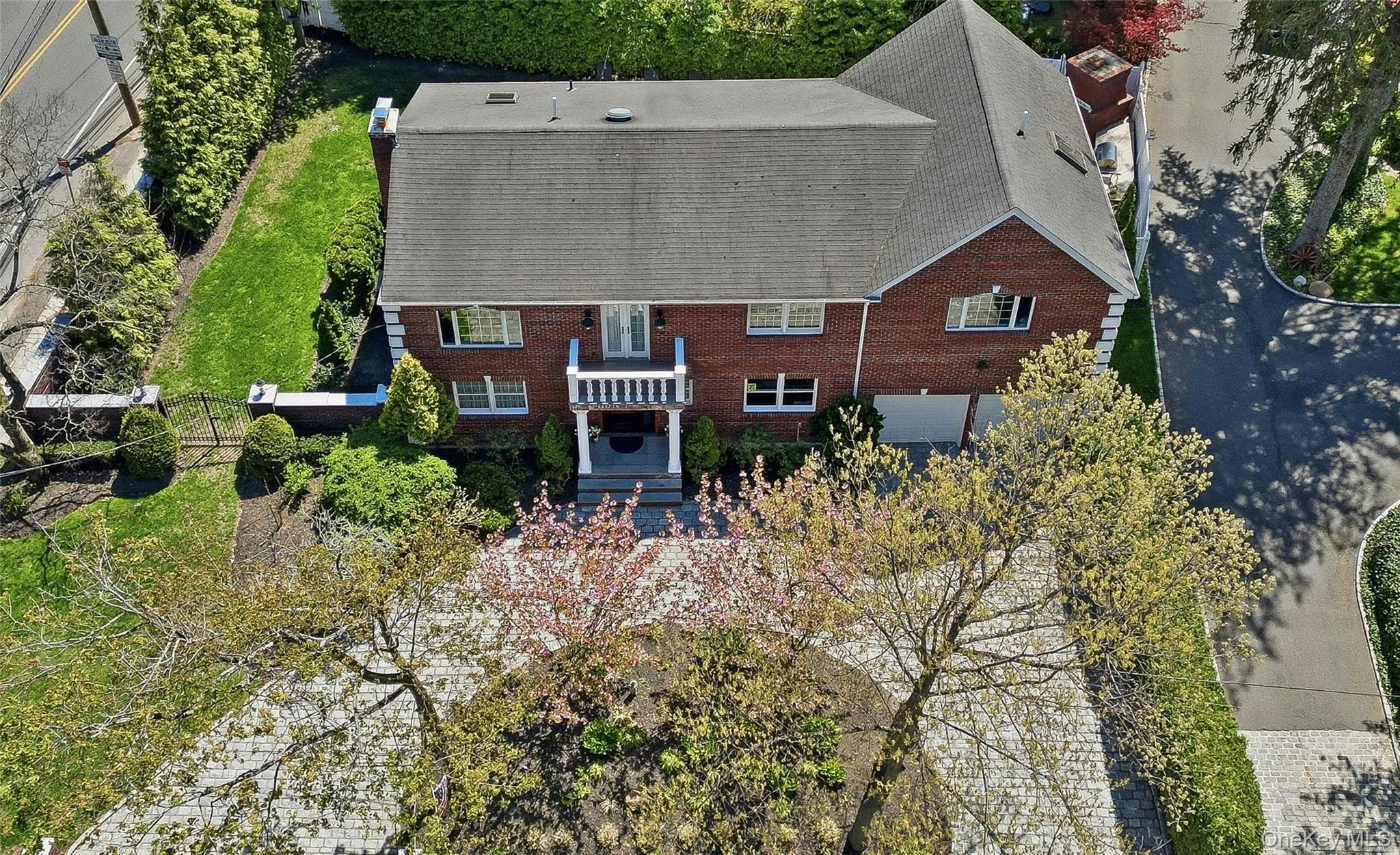1 Kissam Lane, Oyster Bay, NY, 5 Bedrooms Bedrooms, 9 Rooms Rooms,3 BathroomsBathrooms,Residential,For Rent,Kissam,0,989458 1 Kissam Lane, Oyster Bay, NY, 5 Bedrooms Bedrooms, 9 Rooms Rooms,3 BathroomsBathrooms,Residential,For Rent,Kissam,0,989458