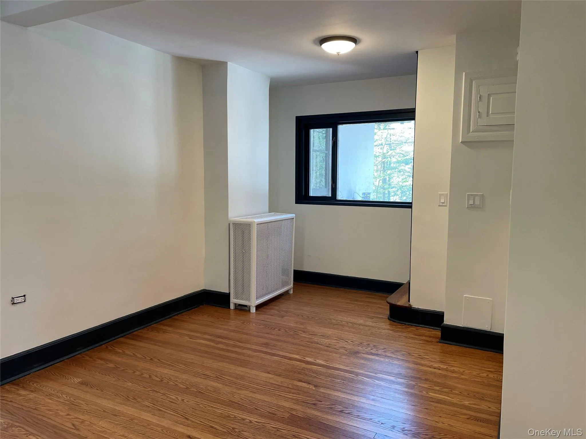 12 Pine Hill Road, Tuxedo, NY, 3 Bedrooms Bedrooms, 7 Rooms Rooms,2 BathroomsBathrooms,Residential Lease,For Rent,Pine Hill,0,989465 12 Pine Hill Road, Tuxedo, NY, 3 Bedrooms Bedrooms, 7 Rooms Rooms,2 BathroomsBathrooms,Residential Lease,For Rent,Pine Hill,0,989465