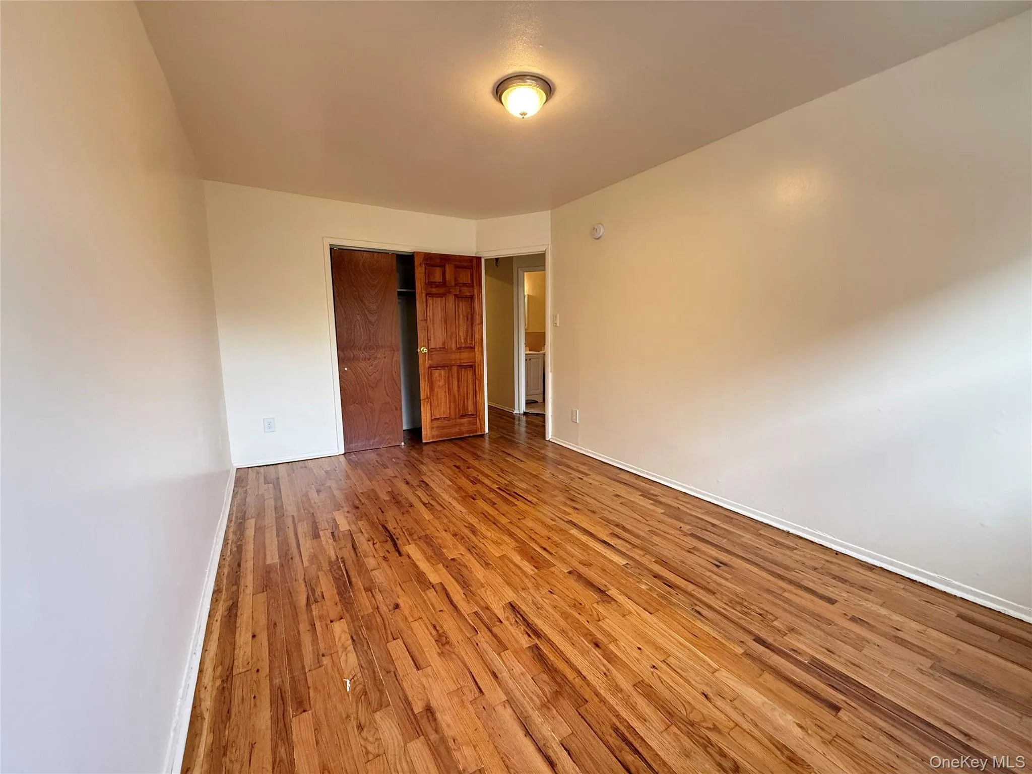 1958 Burke Avenue, New York, NY, 3 Bedrooms Bedrooms, 5 Rooms Rooms,1 BathroomBathrooms,Residential Lease,For Rent,Burke,0,989466 1958 Burke Avenue, New York, NY, 3 Bedrooms Bedrooms, 5 Rooms Rooms,1 BathroomBathrooms,Residential Lease,For Rent,Burke,0,989466