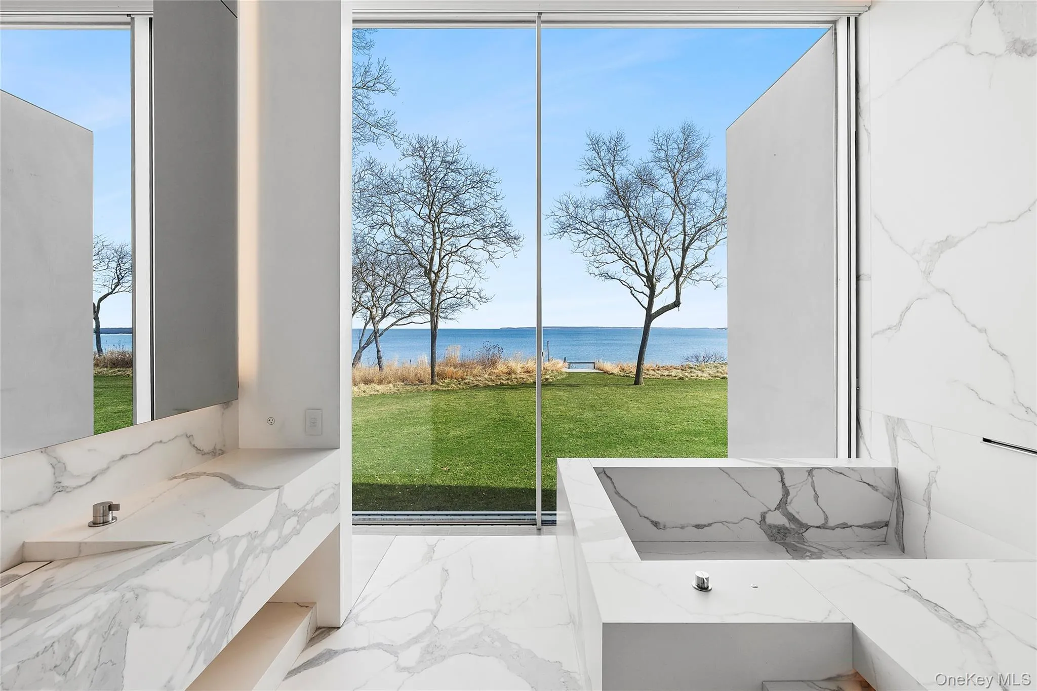 Master bath with radiant heated floor Master bath with radiant heated floor