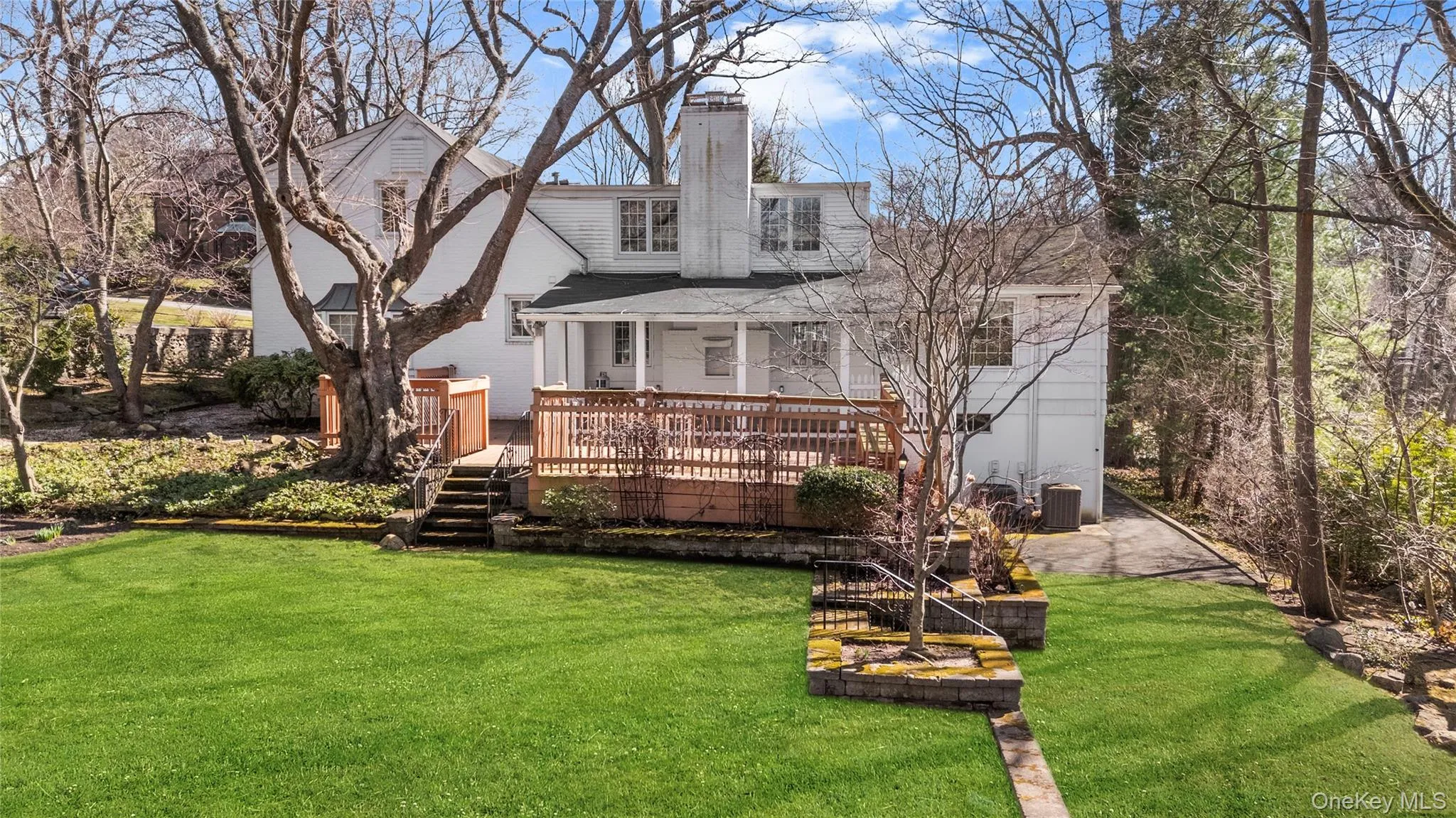 2 Hickory Hill, North Hempstead, NY, 3 Bedrooms Bedrooms, 12 Rooms Rooms,3 BathroomsBathrooms,Residential,For Rent,Hickory,0,989479 2 Hickory Hill, North Hempstead, NY, 3 Bedrooms Bedrooms, 12 Rooms Rooms,3 BathroomsBathrooms,Residential,For Rent,Hickory,0,989479