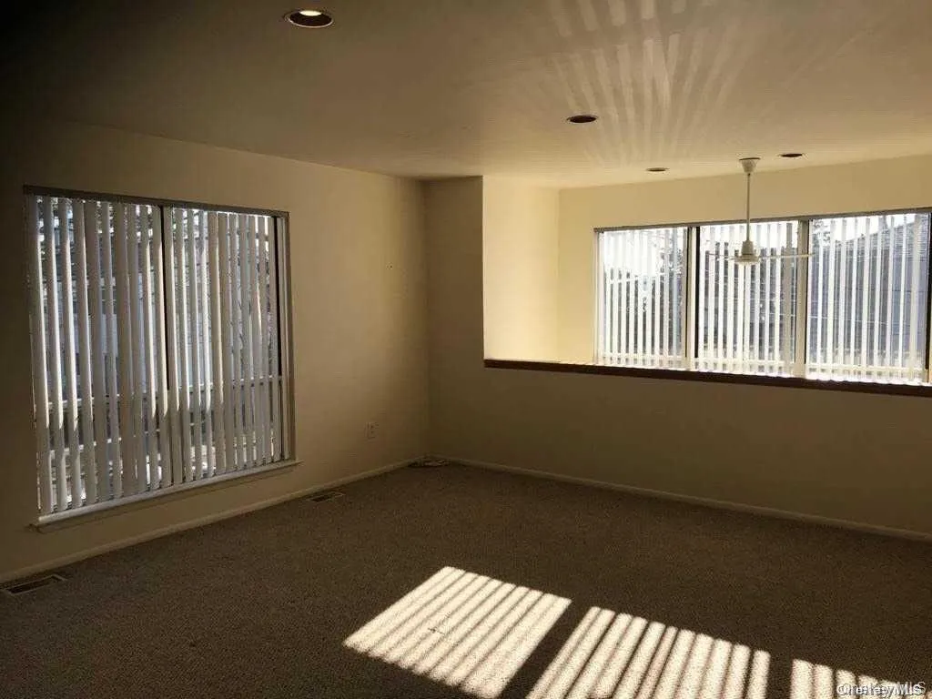 35 Linwood Road, North Hempstead, NY, 1 Bedroom Bedrooms, 3 Rooms Rooms,1 BathroomBathrooms,Residential Lease,For Rent,Linwood,0,989486 35 Linwood Road, North Hempstead, NY, 1 Bedroom Bedrooms, 3 Rooms Rooms,1 BathroomBathrooms,Residential Lease,For Rent,Linwood,0,989486