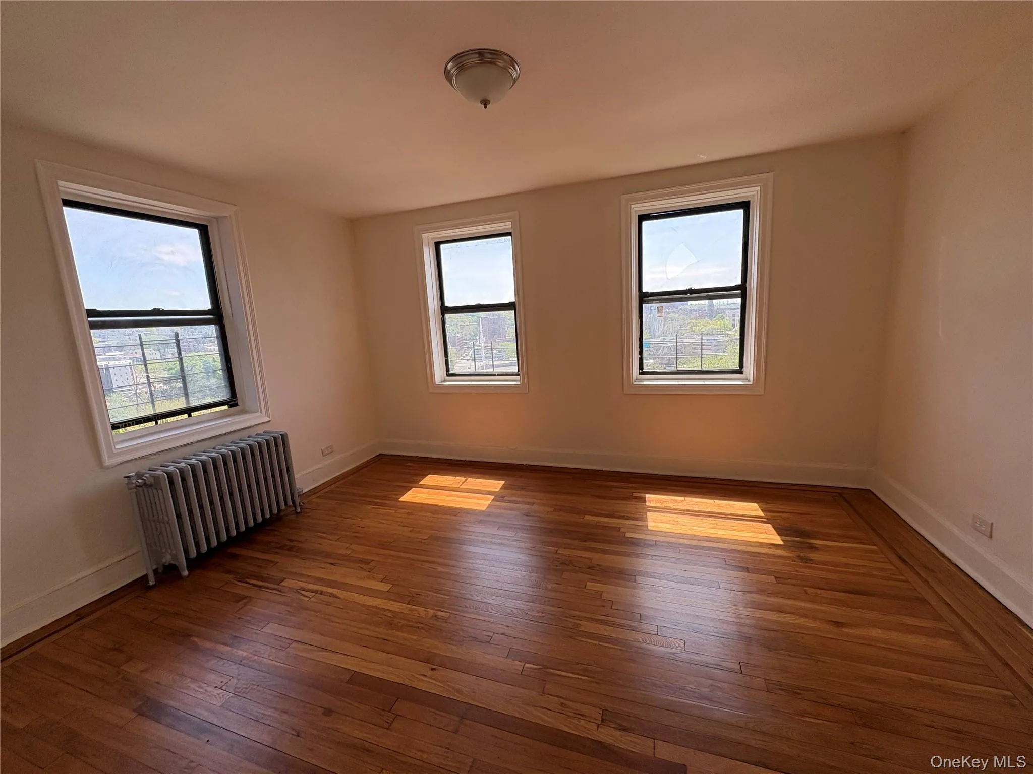 30 Locust Hill Avenue, Yonkers, NY, 1 Bedroom Bedrooms, 5 Rooms Rooms,1 BathroomBathrooms,Residential Lease,For Rent,Locust Hill,0,989492 30 Locust Hill Avenue, Yonkers, NY, 1 Bedroom Bedrooms, 5 Rooms Rooms,1 BathroomBathrooms,Residential Lease,For Rent,Locust Hill,0,989492