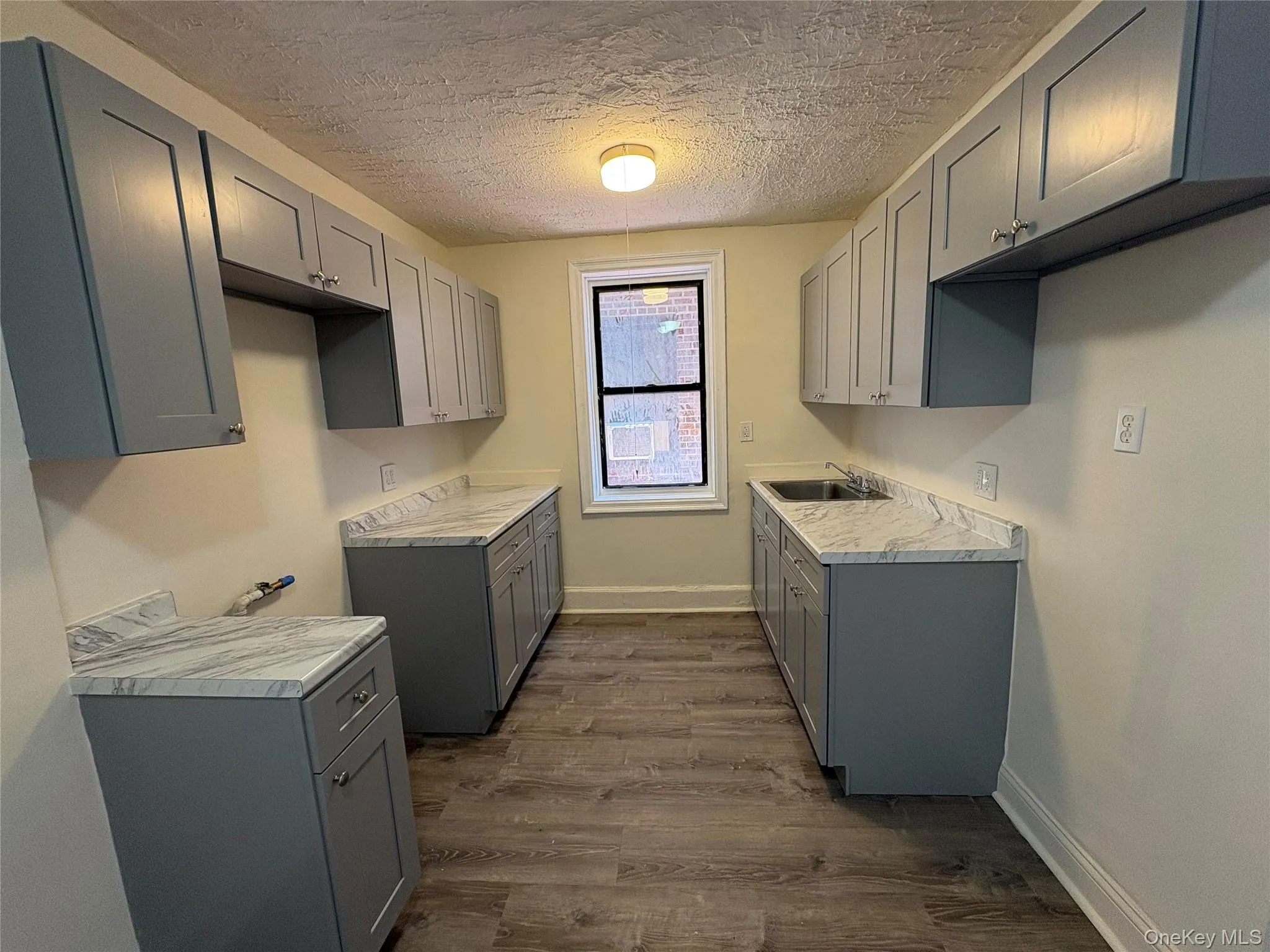30 Locust Hill Avenue, Yonkers, NY, 1 Bedroom Bedrooms, 5 Rooms Rooms,1 BathroomBathrooms,Residential Lease,For Rent,Locust Hill,0,989492 30 Locust Hill Avenue, Yonkers, NY, 1 Bedroom Bedrooms, 5 Rooms Rooms,1 BathroomBathrooms,Residential Lease,For Rent,Locust Hill,0,989492