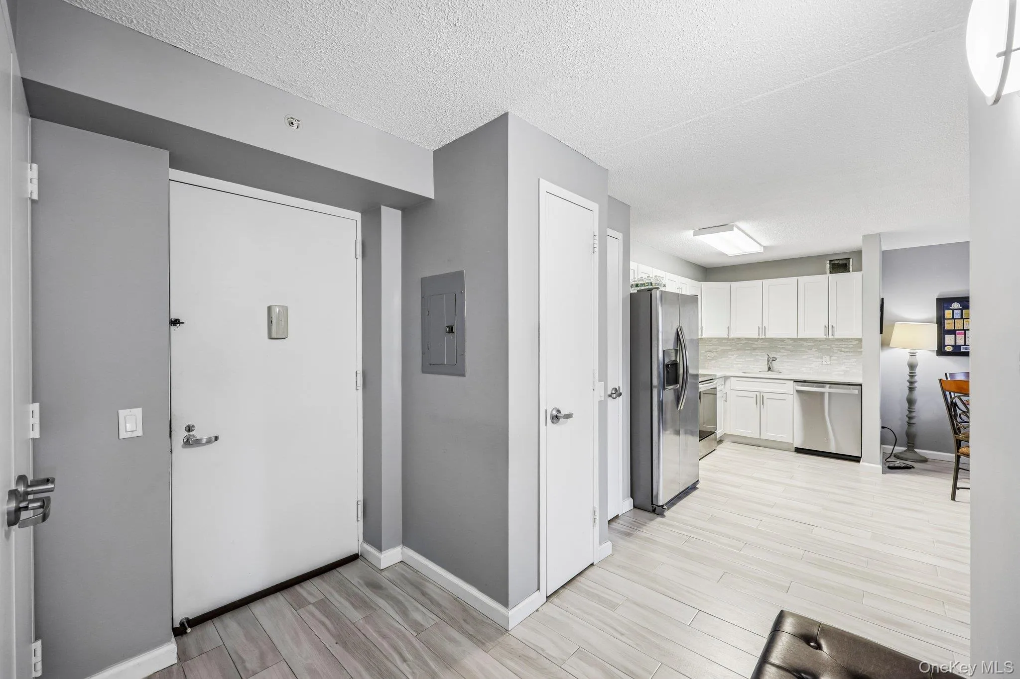 260 Beach 81st Street, New York, NY, 2 Bedrooms Bedrooms, 4 Rooms Rooms,1 BathroomBathrooms,Residential,For Rent,Beach 81st,0,989494 260 Beach 81st Street, New York, NY, 2 Bedrooms Bedrooms, 4 Rooms Rooms,1 BathroomBathrooms,Residential,For Rent,Beach 81st,0,989494