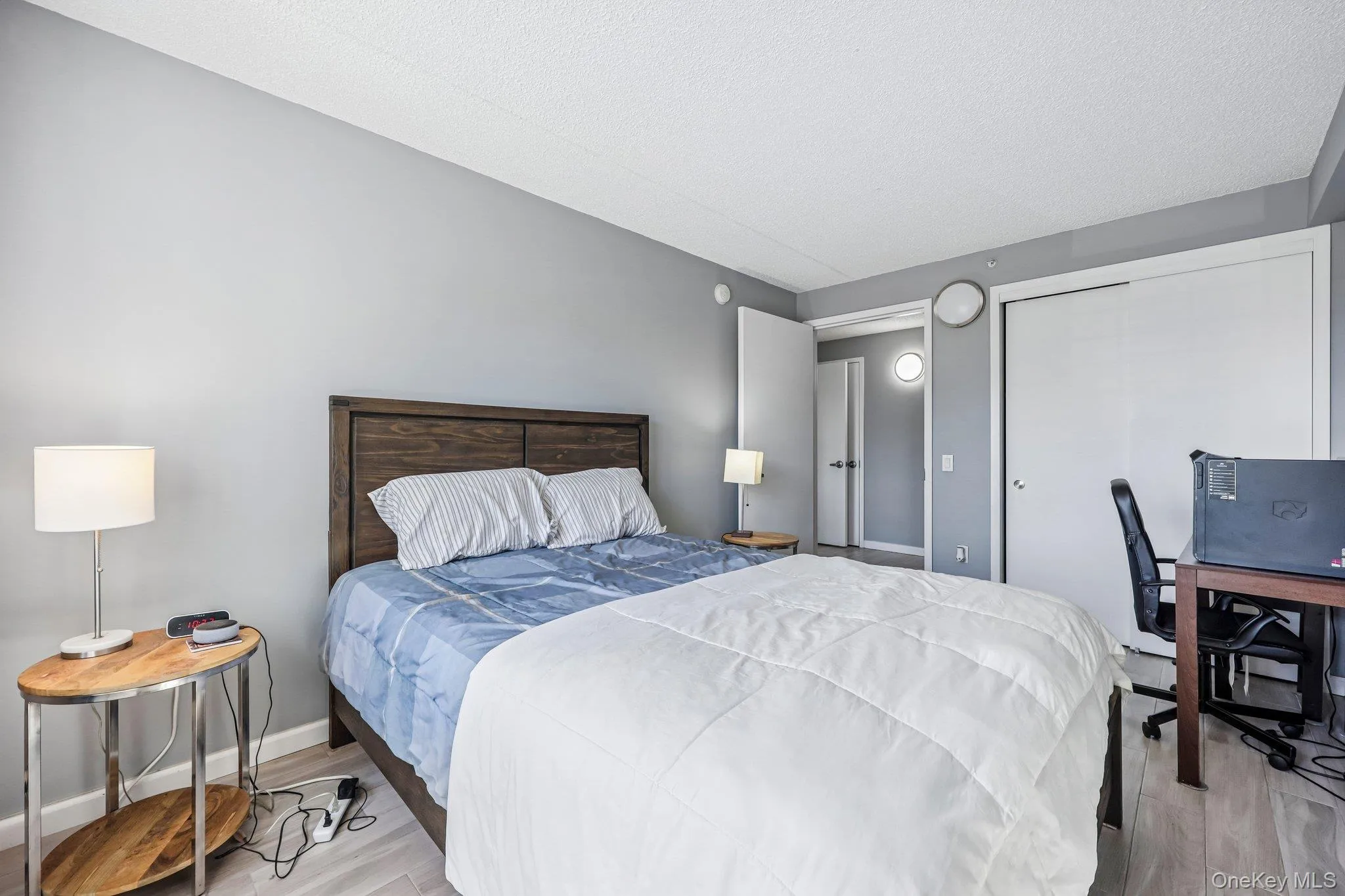 260 Beach 81st Street, New York, NY, 2 Bedrooms Bedrooms, 4 Rooms Rooms,1 BathroomBathrooms,Residential,For Rent,Beach 81st,0,989494 260 Beach 81st Street, New York, NY, 2 Bedrooms Bedrooms, 4 Rooms Rooms,1 BathroomBathrooms,Residential,For Rent,Beach 81st,0,989494
