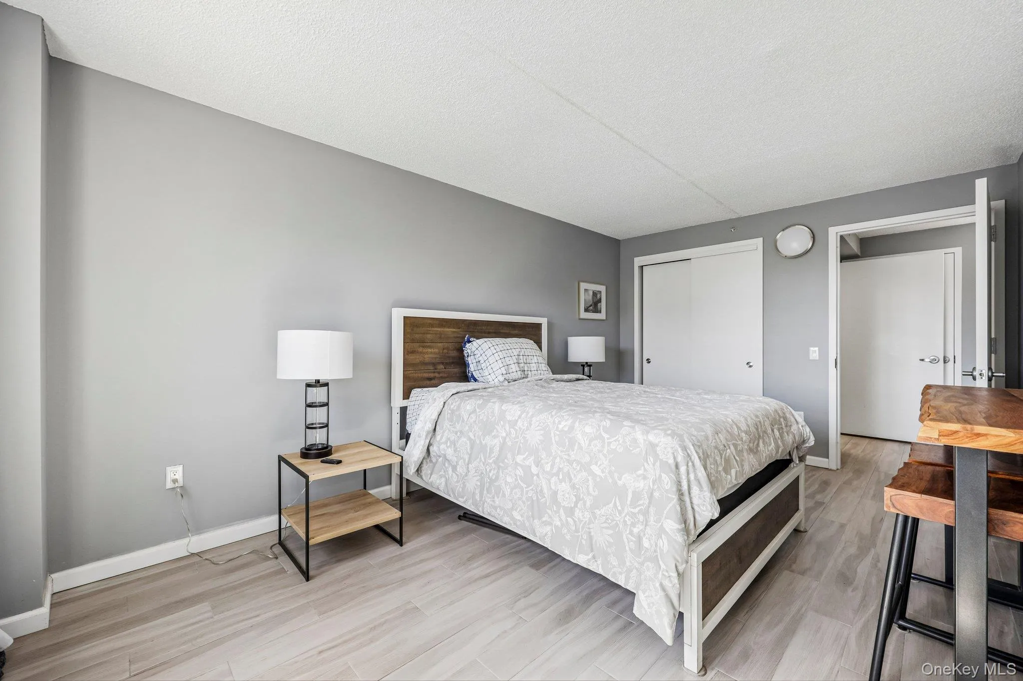 260 Beach 81st Street, New York, NY, 2 Bedrooms Bedrooms, 4 Rooms Rooms,1 BathroomBathrooms,Residential,For Rent,Beach 81st,0,989494 260 Beach 81st Street, New York, NY, 2 Bedrooms Bedrooms, 4 Rooms Rooms,1 BathroomBathrooms,Residential,For Rent,Beach 81st,0,989494