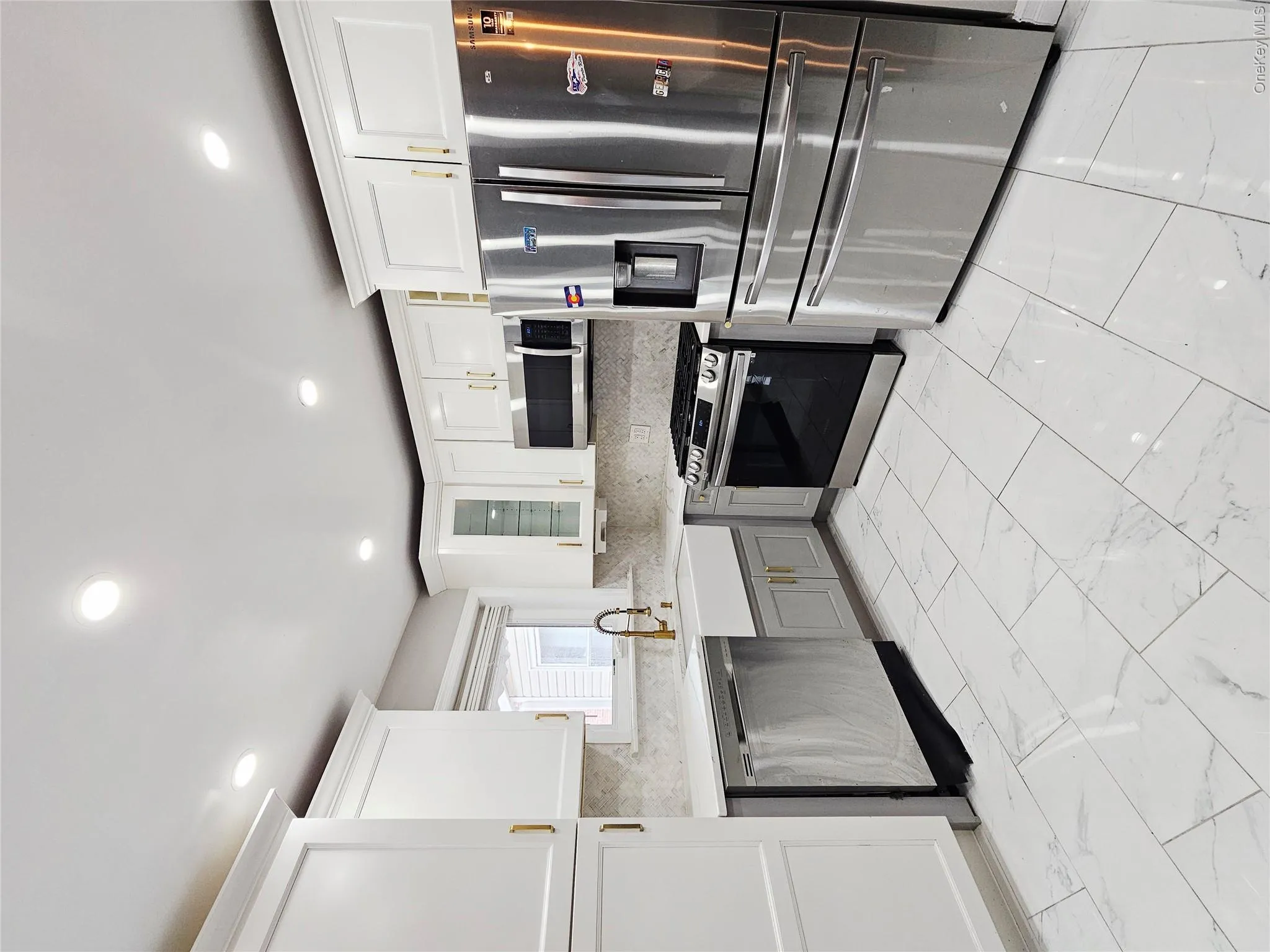 2082 Pitman Avenue, New York, NY, 3 Bedrooms Bedrooms, 7 Rooms Rooms,1 BathroomBathrooms,Residential Lease,For Rent,Pitman,0,989506 2082 Pitman Avenue, New York, NY, 3 Bedrooms Bedrooms, 7 Rooms Rooms,1 BathroomBathrooms,Residential Lease,For Rent,Pitman,0,989506