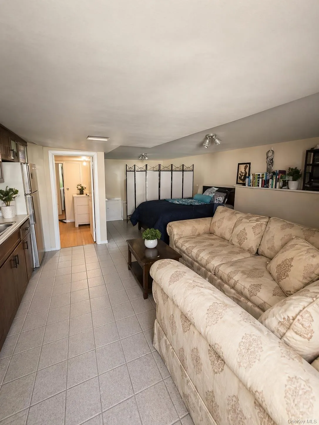 5846 206th Street, New York, NY, 3 Bedrooms Bedrooms, 11 Rooms Rooms,2 BathroomsBathrooms,Residential,For Rent,206th,0,KEY989508 5846 206th Street, New York, NY, 3 Bedrooms Bedrooms, 11 Rooms Rooms,2 BathroomsBathrooms,Residential,For Rent,206th,0,KEY989508