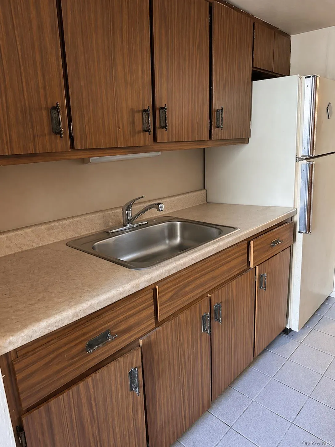 5846 206th Street, New York, NY, 3 Bedrooms Bedrooms, 11 Rooms Rooms,2 BathroomsBathrooms,Residential,For Rent,206th,0,KEY989508 5846 206th Street, New York, NY, 3 Bedrooms Bedrooms, 11 Rooms Rooms,2 BathroomsBathrooms,Residential,For Rent,206th,0,KEY989508