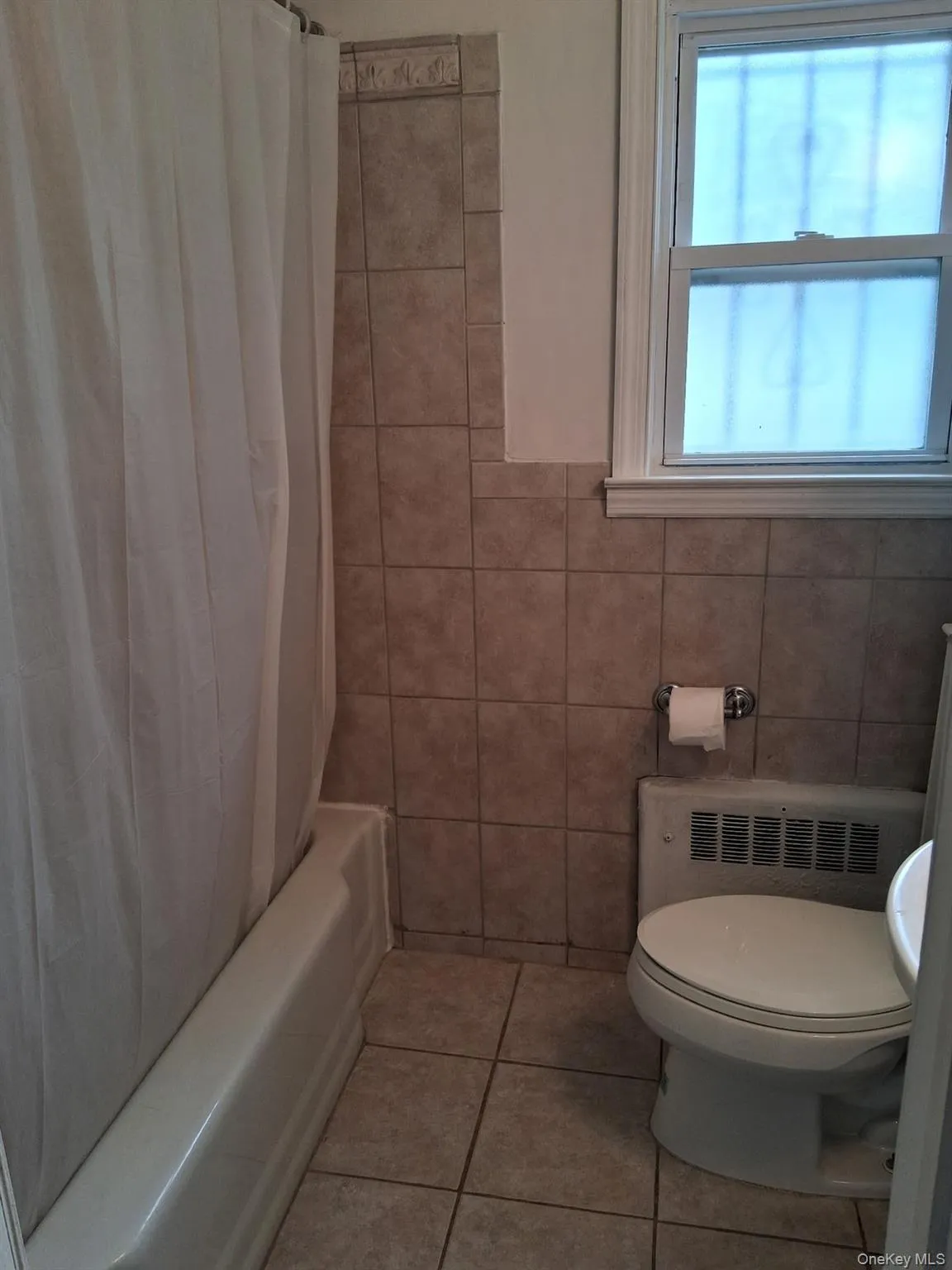 65 Botsford Street, Hempstead, NY, 4 Bedrooms Bedrooms, 8 Rooms Rooms,1 BathroomBathrooms,Residential,For Rent,Botsford,0,989512 65 Botsford Street, Hempstead, NY, 4 Bedrooms Bedrooms, 8 Rooms Rooms,1 BathroomBathrooms,Residential,For Rent,Botsford,0,989512