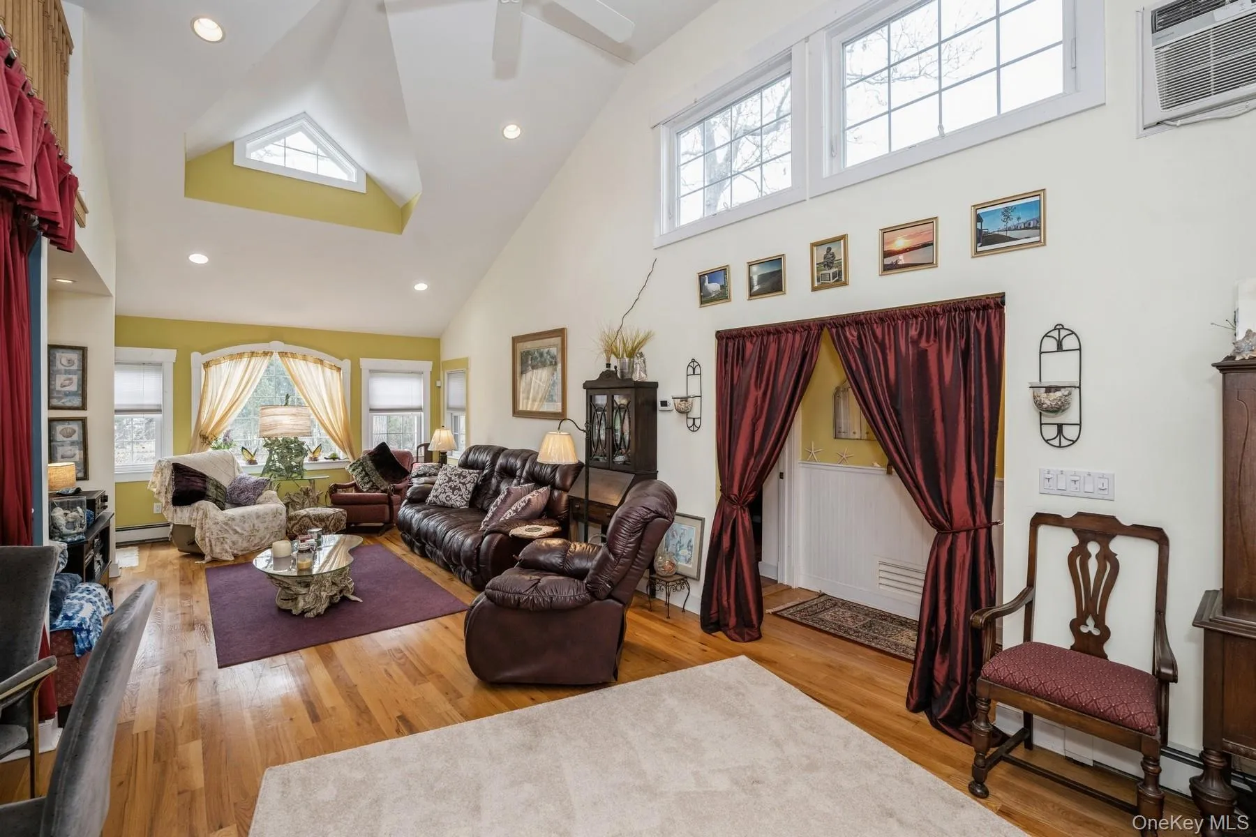229 Springville Road, Southampton, NY, 2 Bedrooms Bedrooms, 5 Rooms Rooms,2 BathroomsBathrooms,Residential Lease,For Rent,Springville,0,989514 229 Springville Road, Southampton, NY, 2 Bedrooms Bedrooms, 5 Rooms Rooms,2 BathroomsBathrooms,Residential Lease,For Rent,Springville,0,989514