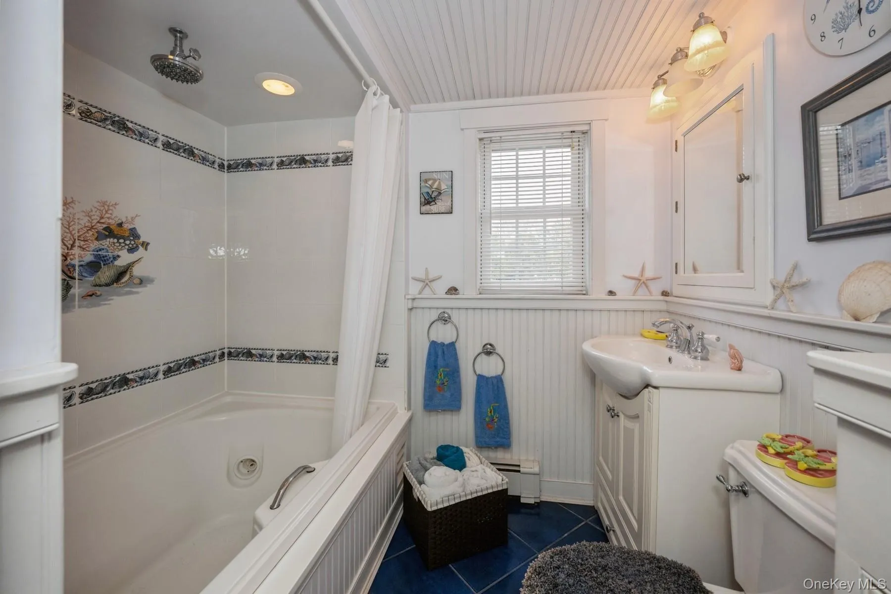 229 Springville Road, Southampton, NY, 2 Bedrooms Bedrooms, 5 Rooms Rooms,2 BathroomsBathrooms,Residential Lease,For Rent,Springville,0,989514 229 Springville Road, Southampton, NY, 2 Bedrooms Bedrooms, 5 Rooms Rooms,2 BathroomsBathrooms,Residential Lease,For Rent,Springville,0,989514