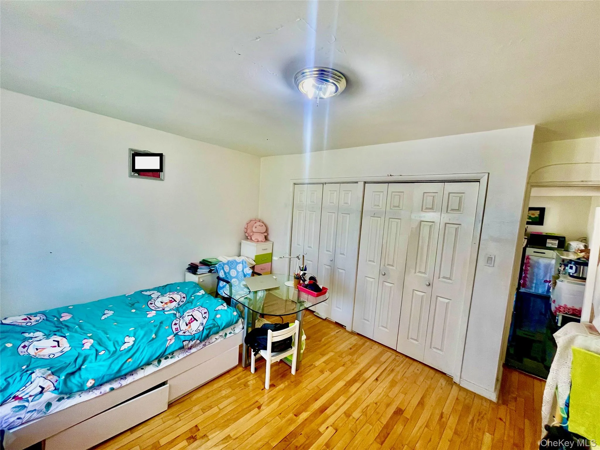 25143 71st Avenue, New York, NY, 1 Bedroom Bedrooms, 3 Rooms Rooms,1 BathroomBathrooms,Residential,For Rent,71st,0,989525 25143 71st Avenue, New York, NY, 1 Bedroom Bedrooms, 3 Rooms Rooms,1 BathroomBathrooms,Residential,For Rent,71st,0,989525