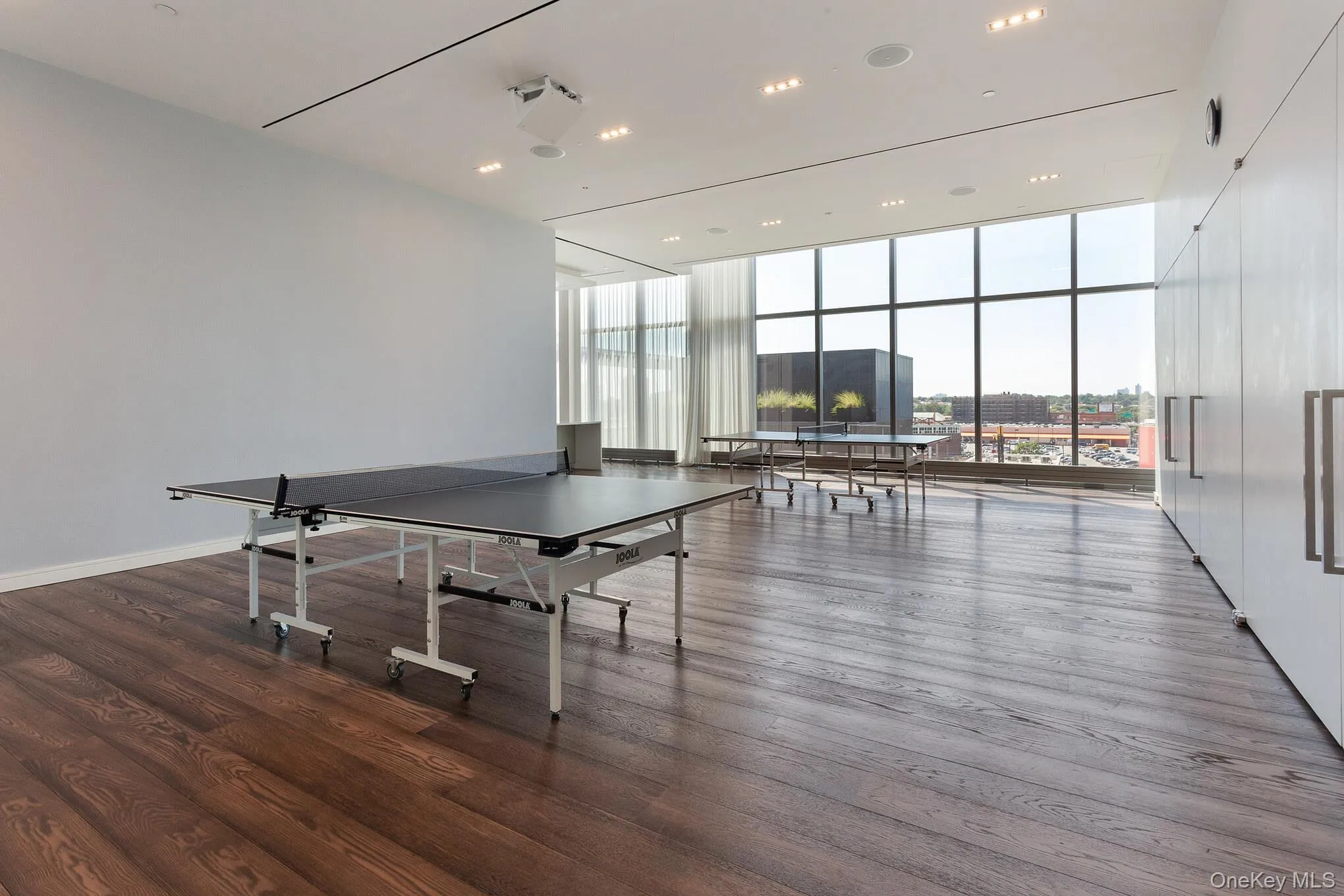 131-03 40th Road, New York, NY, 1 Bedroom Bedrooms, 4 Rooms Rooms,1 BathroomBathrooms,Residential Lease,For Rent,40th,0,989528 131-03 40th Road, New York, NY, 1 Bedroom Bedrooms, 4 Rooms Rooms,1 BathroomBathrooms,Residential Lease,For Rent,40th,0,989528
