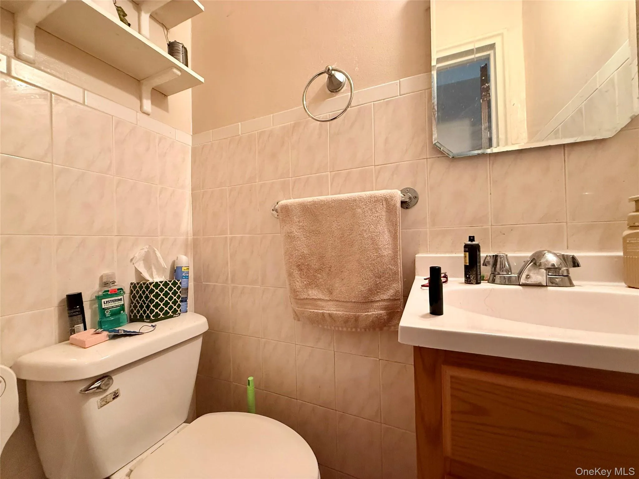 52-50 71st Street, New York, NY, 3 Bedrooms Bedrooms, 5 Rooms Rooms,1 BathroomBathrooms,Residential,For Rent,71st,0,989535 52-50 71st Street, New York, NY, 3 Bedrooms Bedrooms, 5 Rooms Rooms,1 BathroomBathrooms,Residential,For Rent,71st,0,989535