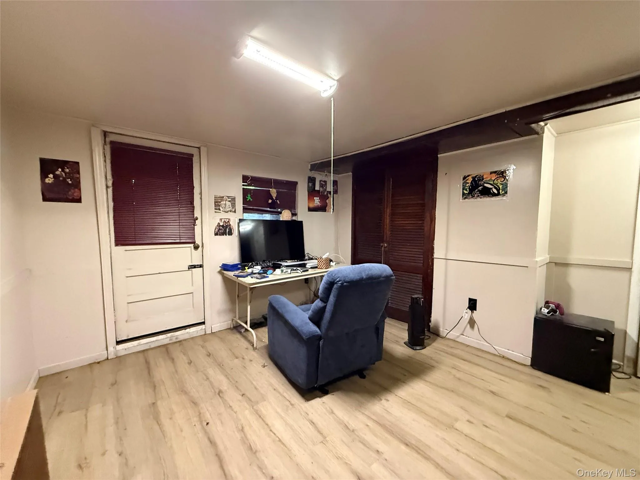 52-50 71st Street, New York, NY, 3 Bedrooms Bedrooms, 5 Rooms Rooms,1 BathroomBathrooms,Residential,For Rent,71st,0,989535 52-50 71st Street, New York, NY, 3 Bedrooms Bedrooms, 5 Rooms Rooms,1 BathroomBathrooms,Residential,For Rent,71st,0,989535